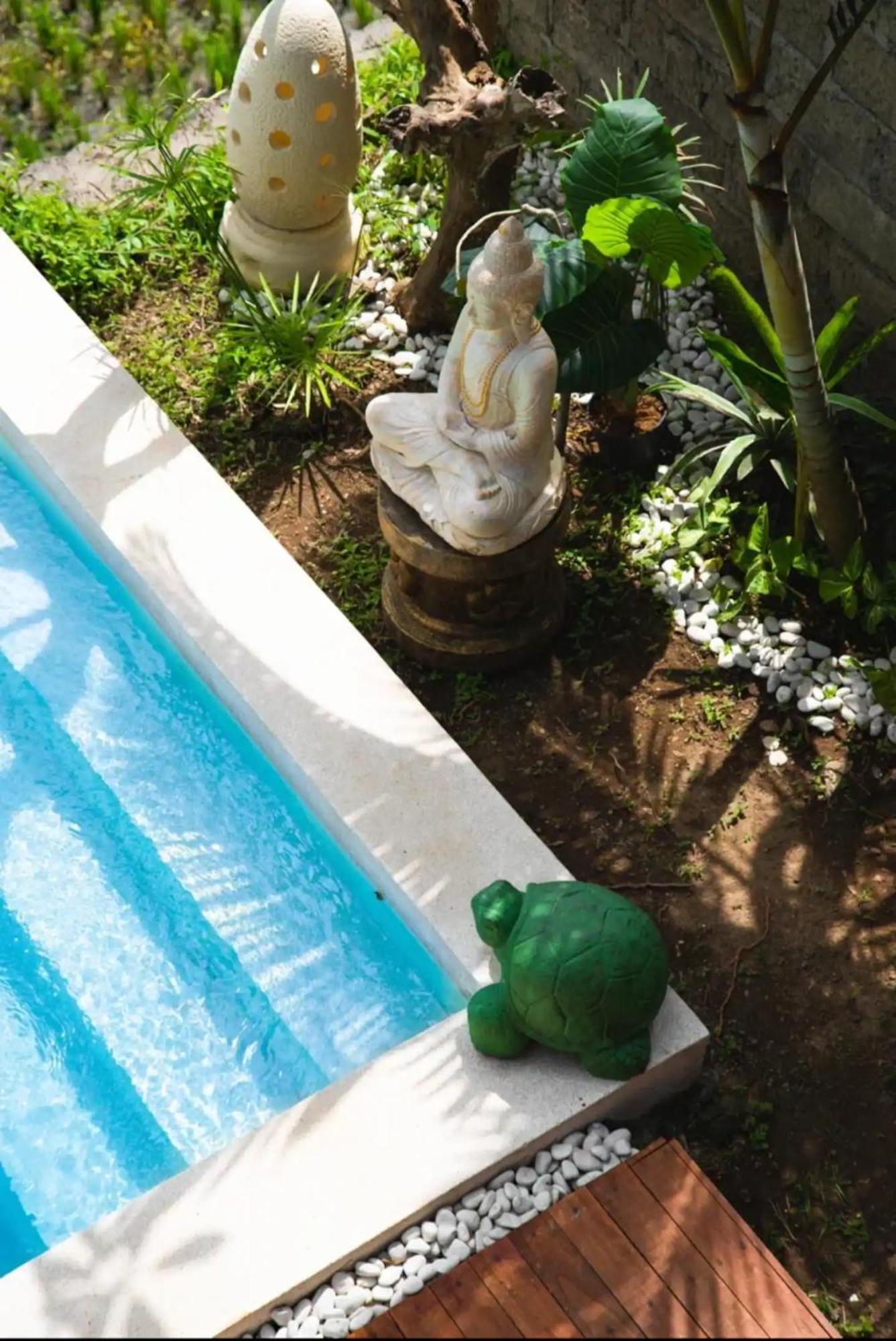 Akasha Bungalows