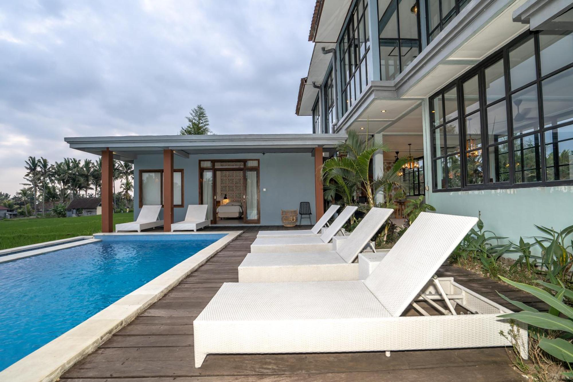 Hotel New Nirmala