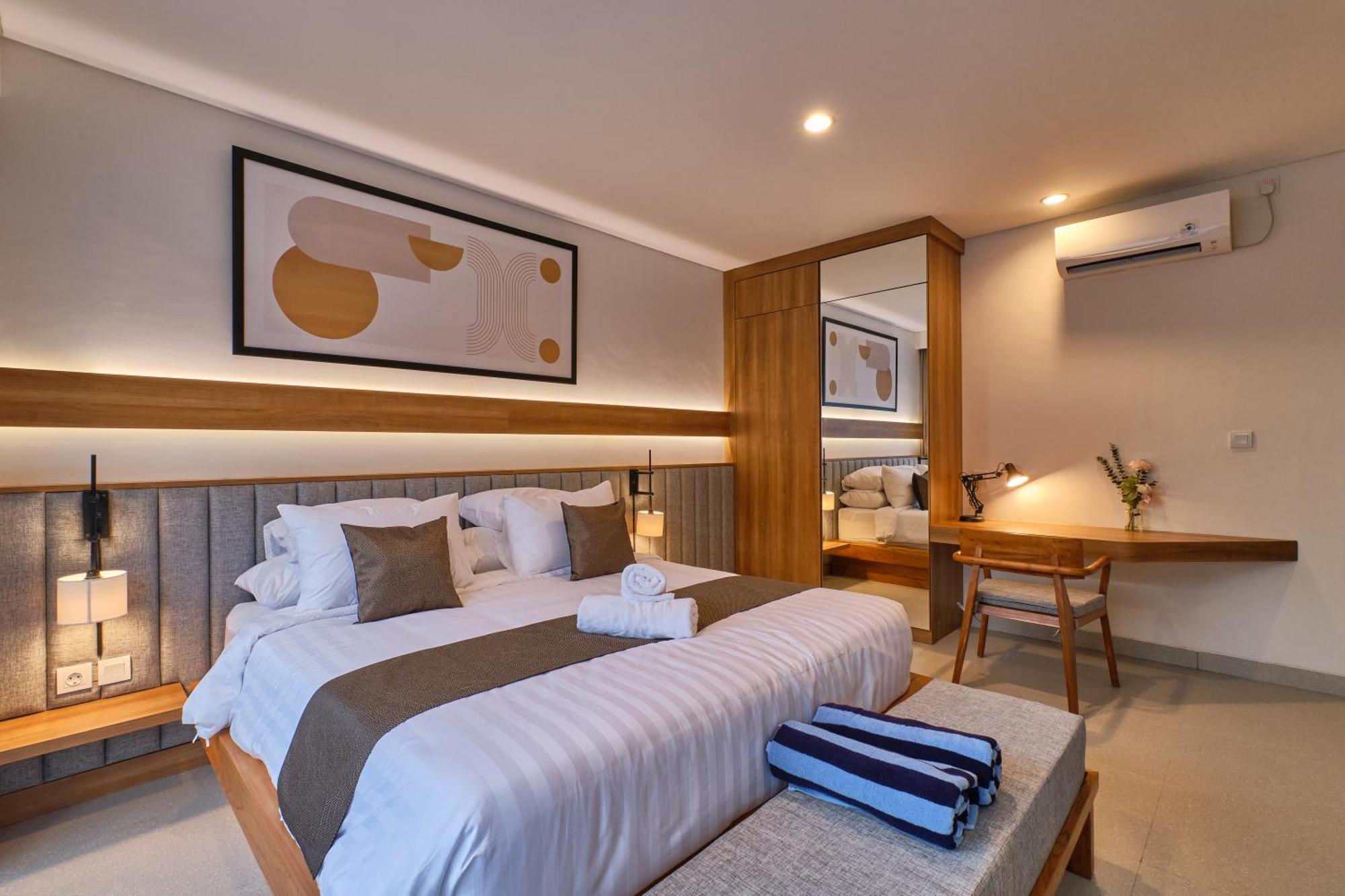 Brand New! 3br Modern Private In South