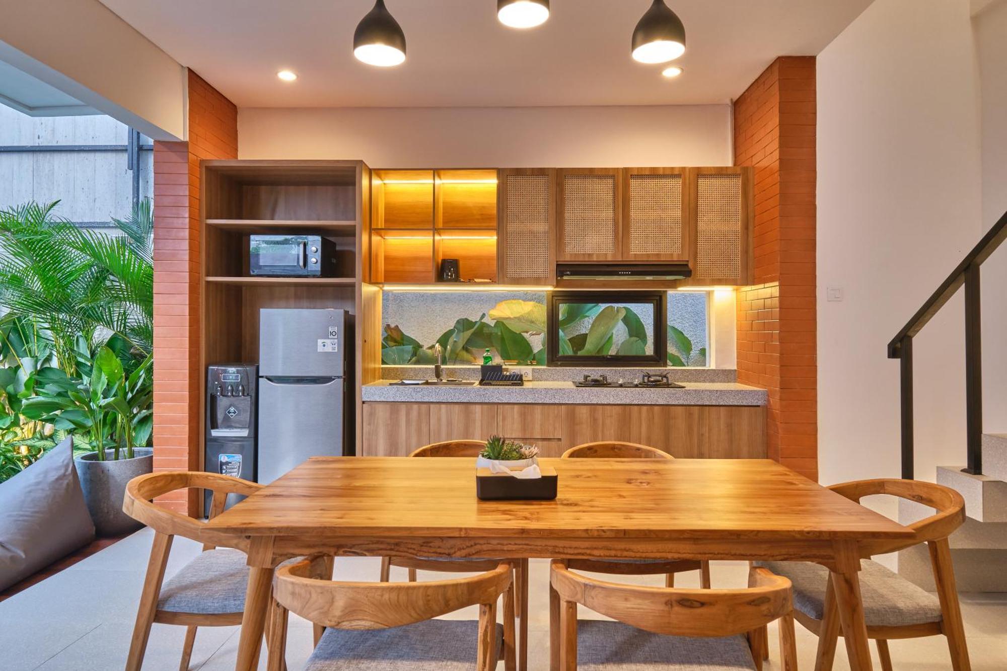 Brand New! 3br Modern Private In South *