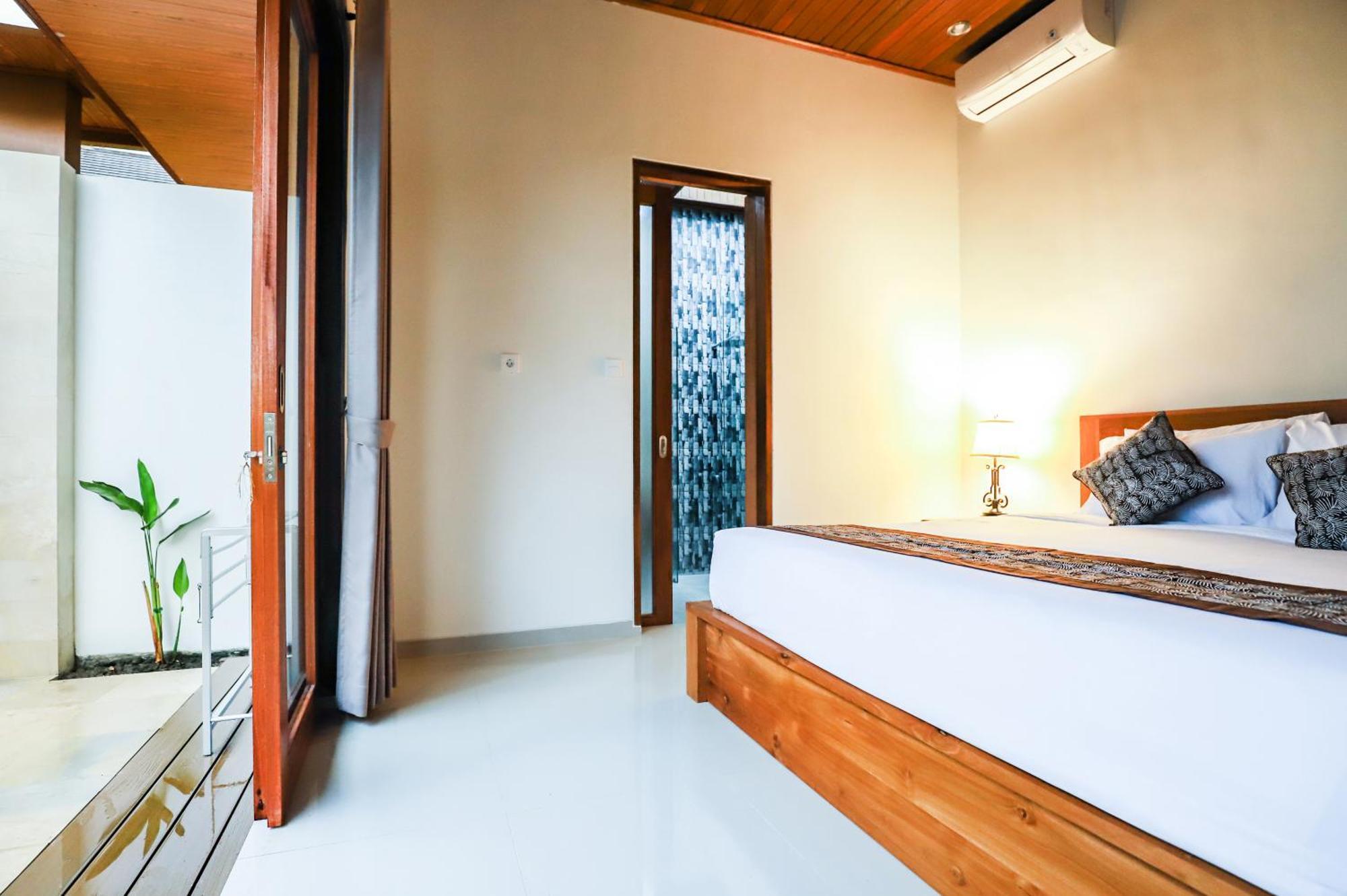 Dua Art 1: Creative Space Near Titibatu Club Villa Ubud (Bali)