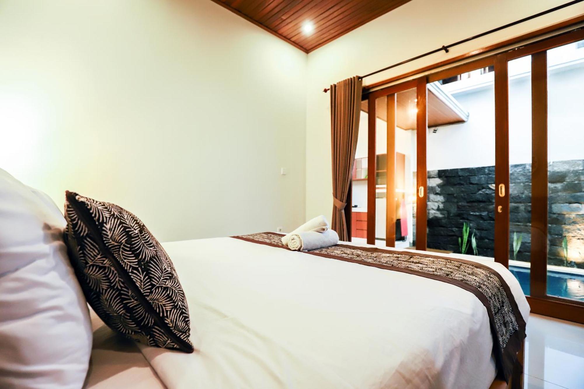 Villa Dua Art 1: Creative Space Near Titibatu Club Ubud (Bali)
