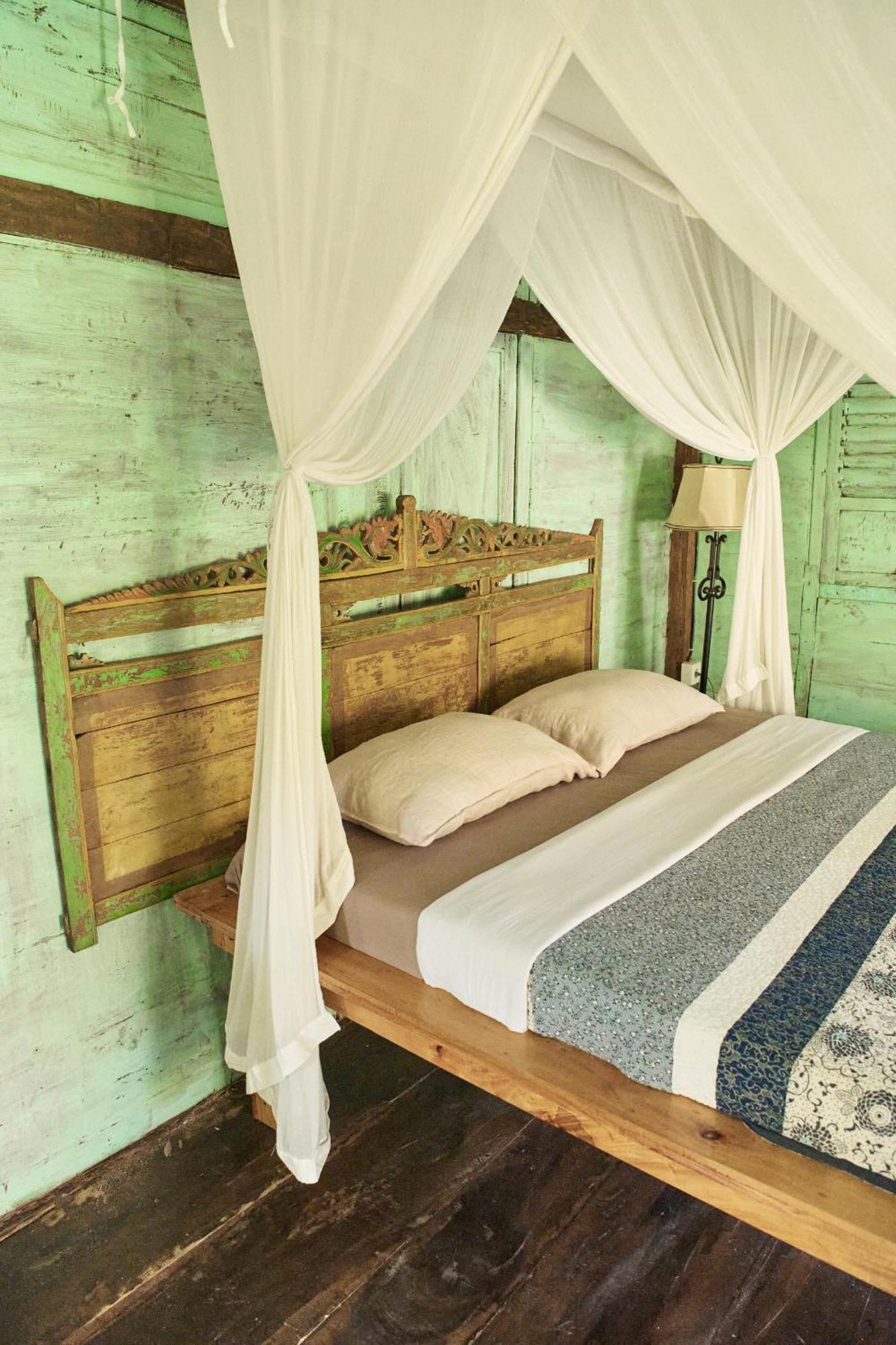 Lembah Sentosa Inn