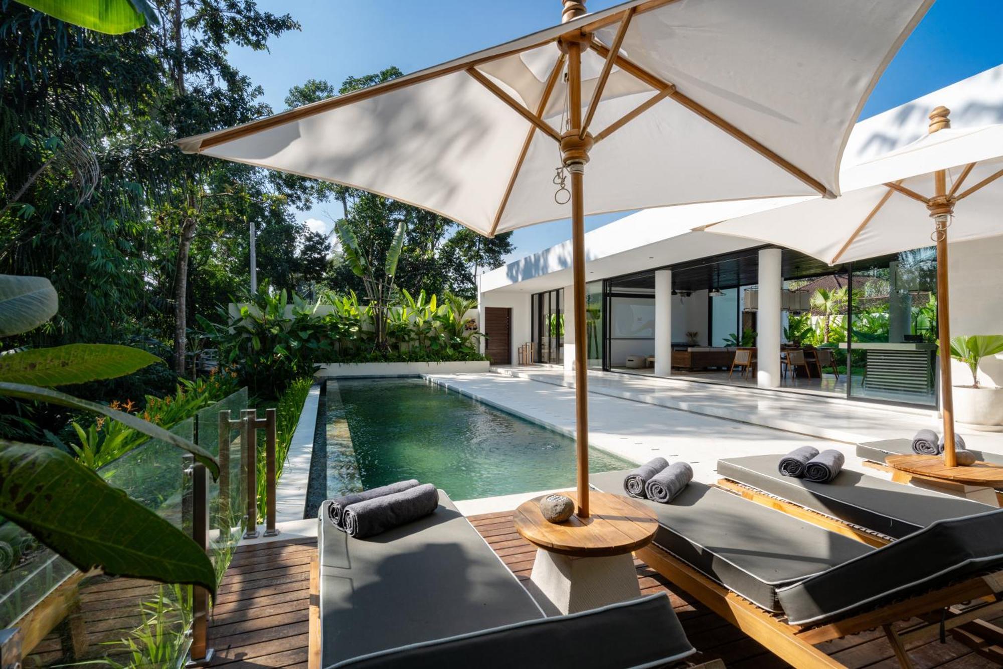 Jungle Bliss By Balisuperhost *