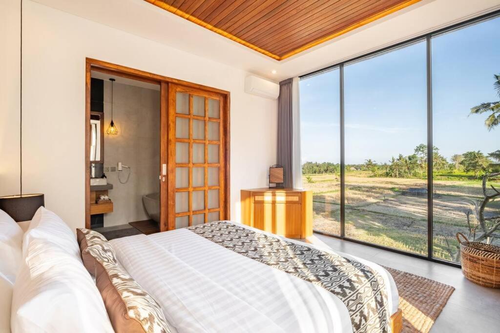 Villa Temple Tree By Orivista, Rice Field View *