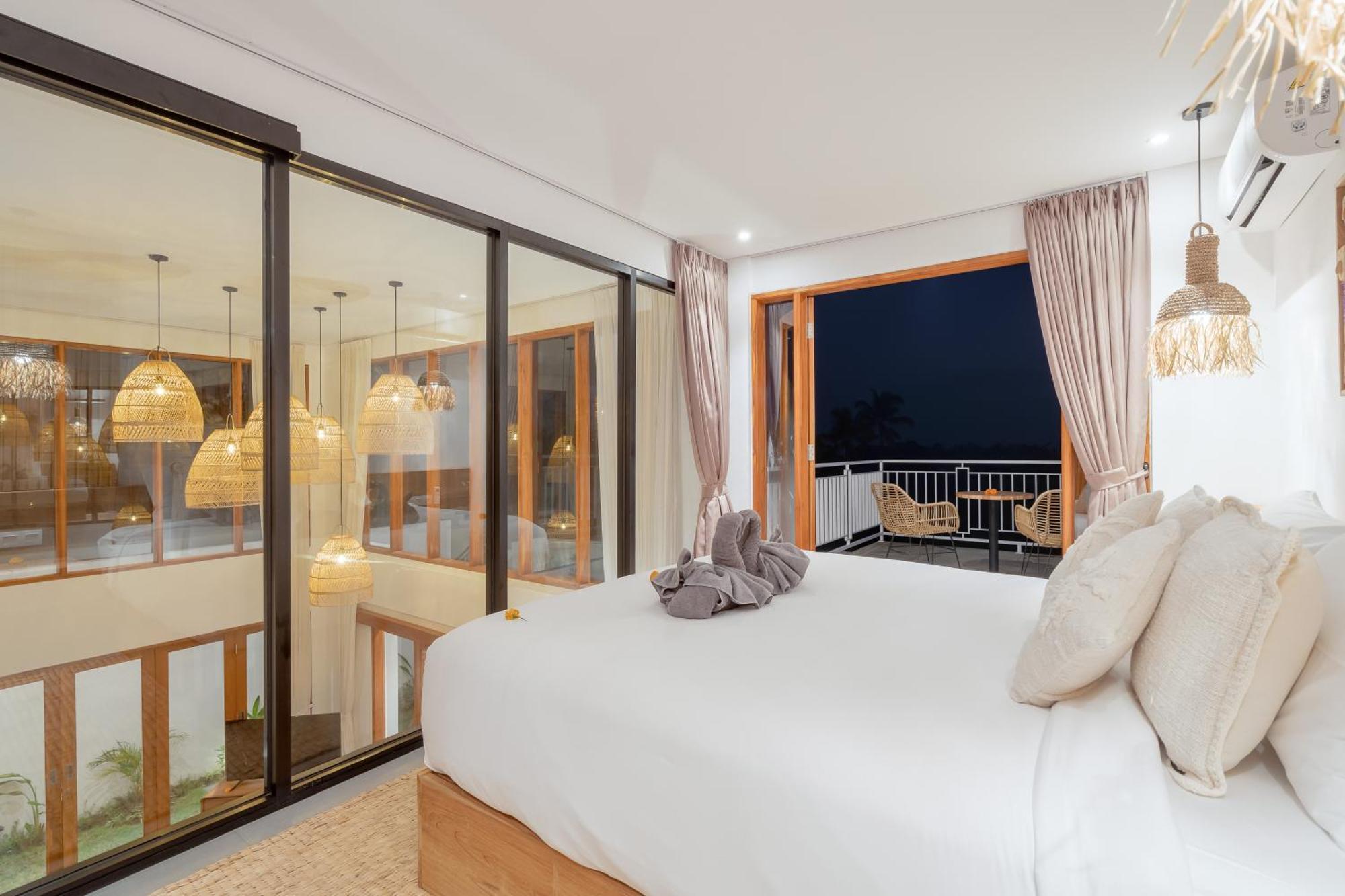 Rumiano 1 - 1 Bedroom Mezzanine Private *