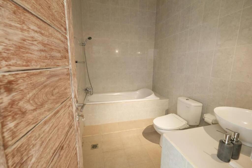 Apartment Sunny House Private In *