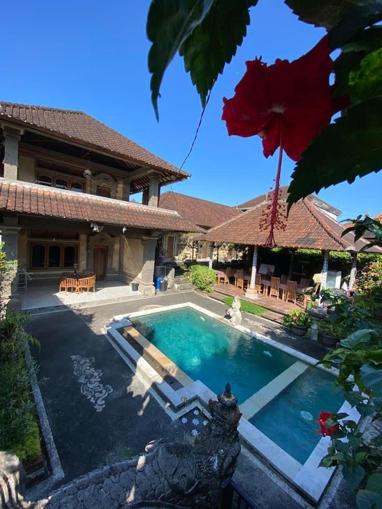 Budi * Ubud (Bali)