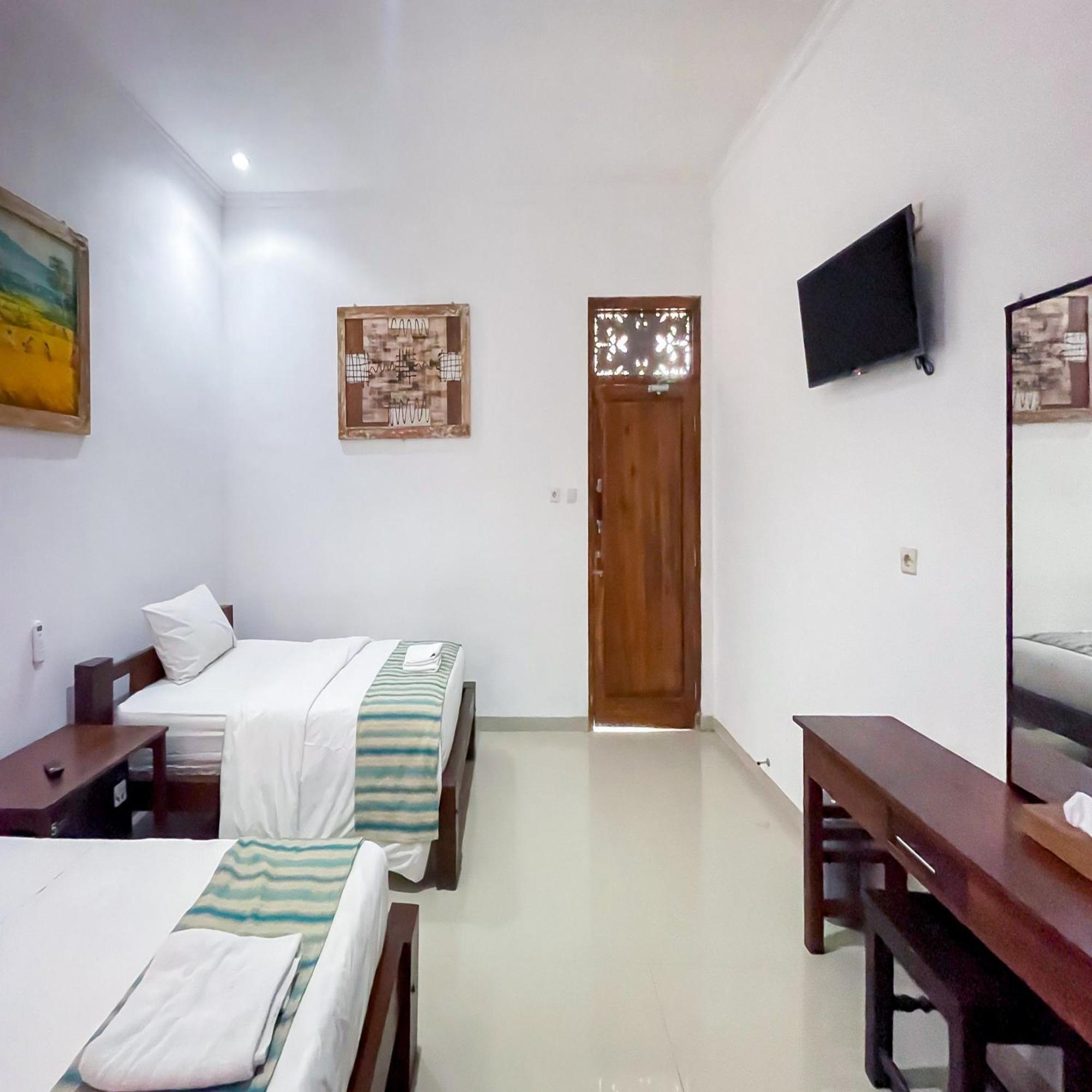 Guest house Men Bebas Near Mitra Reddoorz Ubud (Bali)