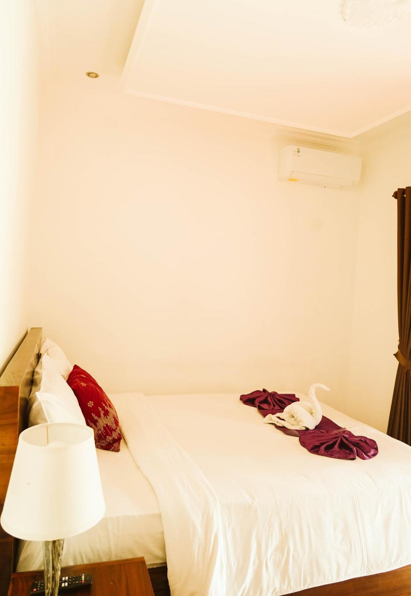 Teba One Guest house *
