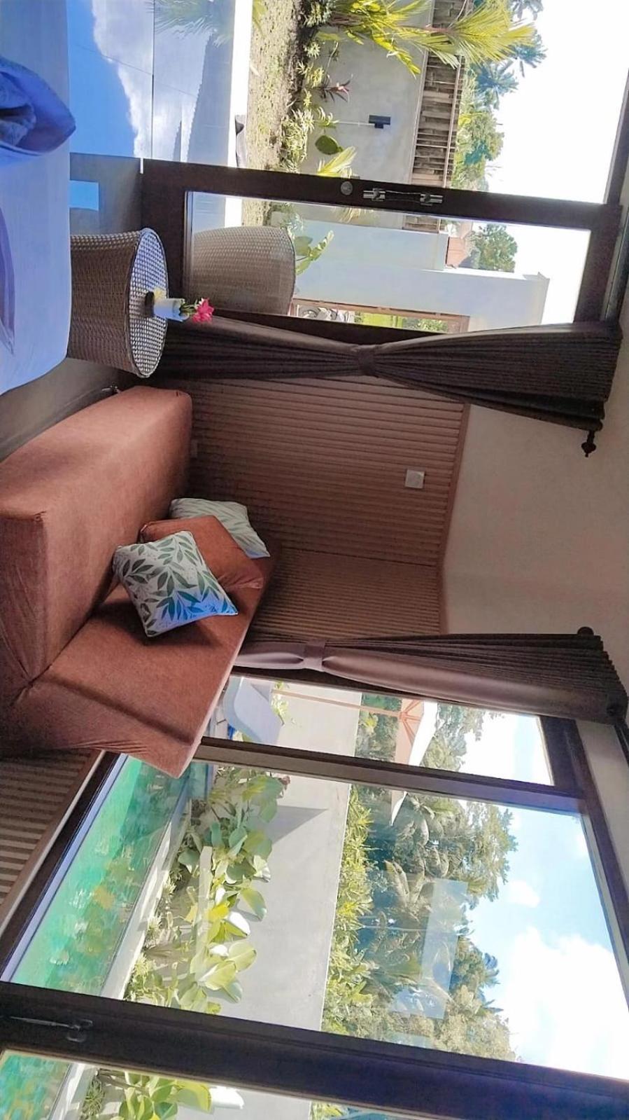 Loji Villa *