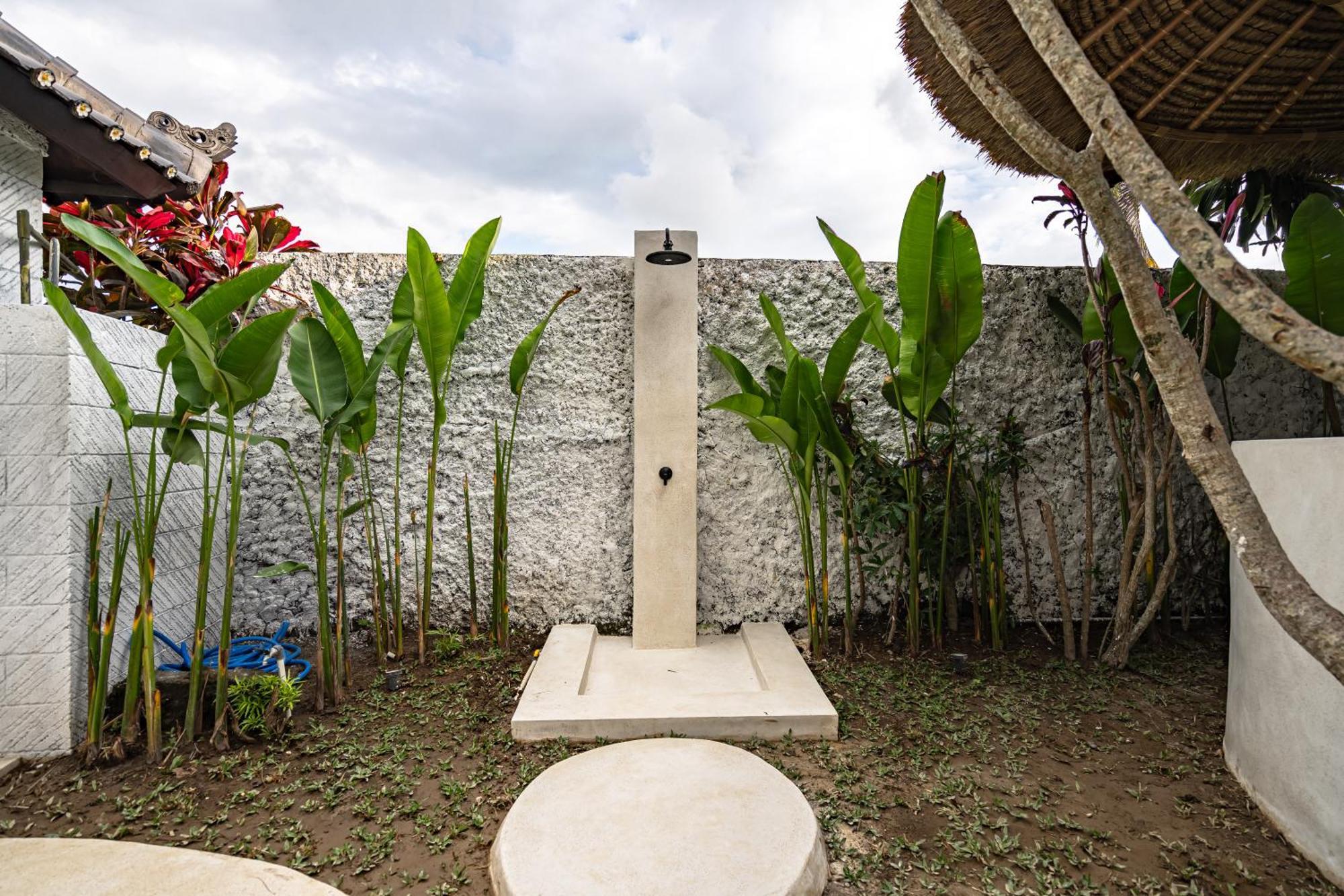 Moonlight Evdekimi - Stylish 2br Escape With Tropical Garden And Pool - Long Extras