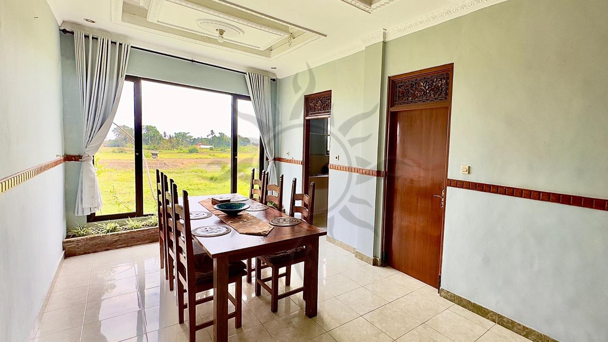Villa Ari I 4 Bedrooms *