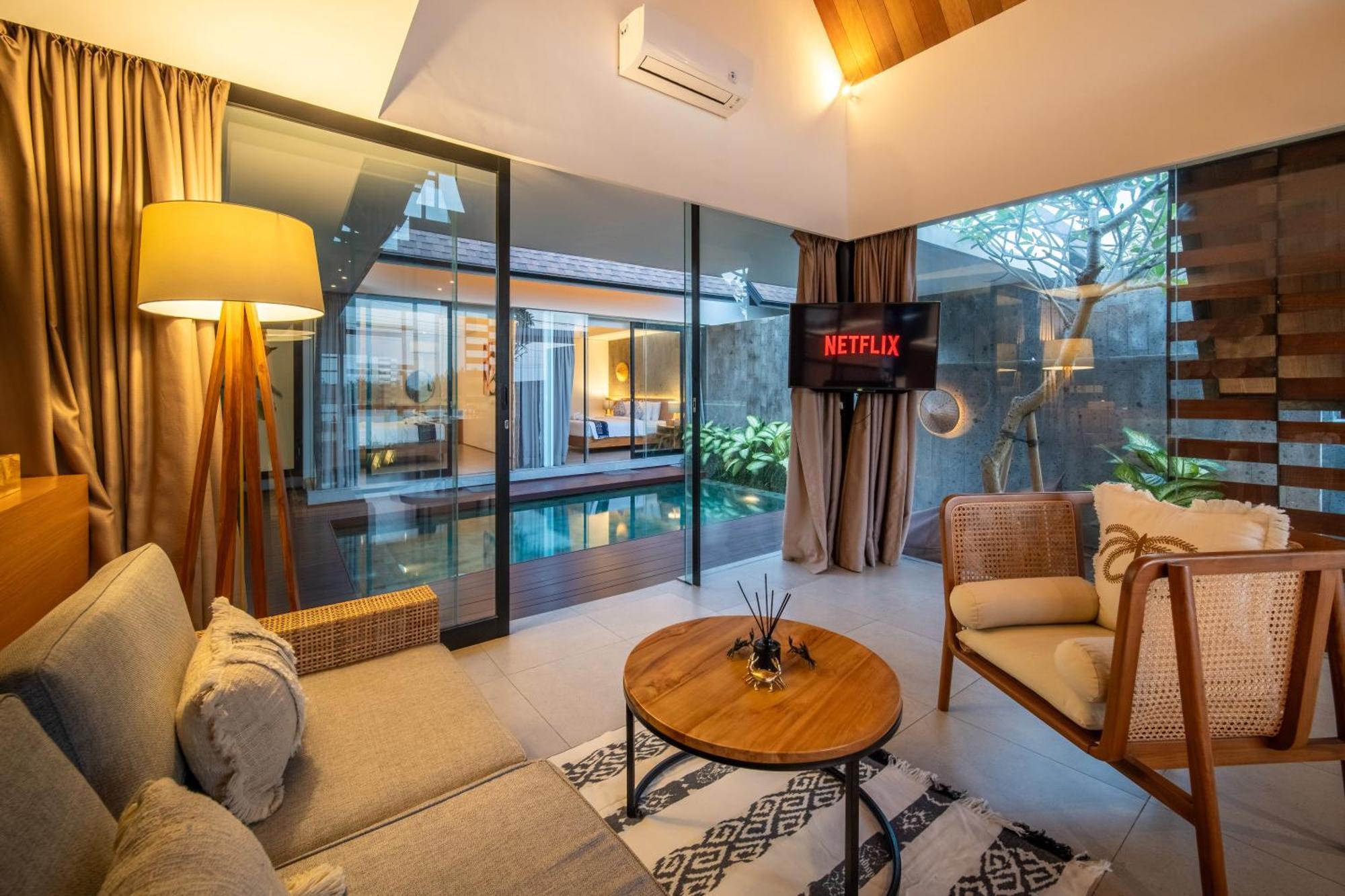 Villa Oasis Loft - Ricefield Luxe View