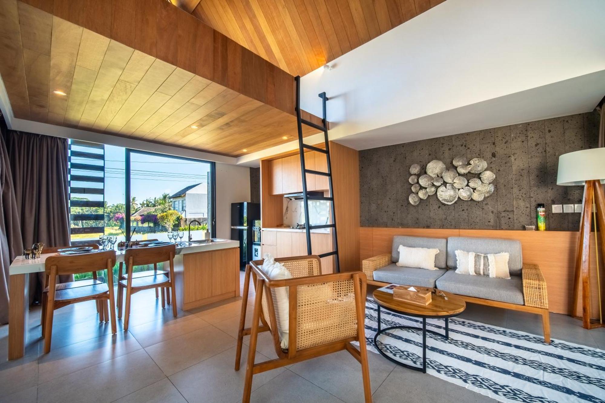 Villa Oasis Loft - Ricefield Luxe View