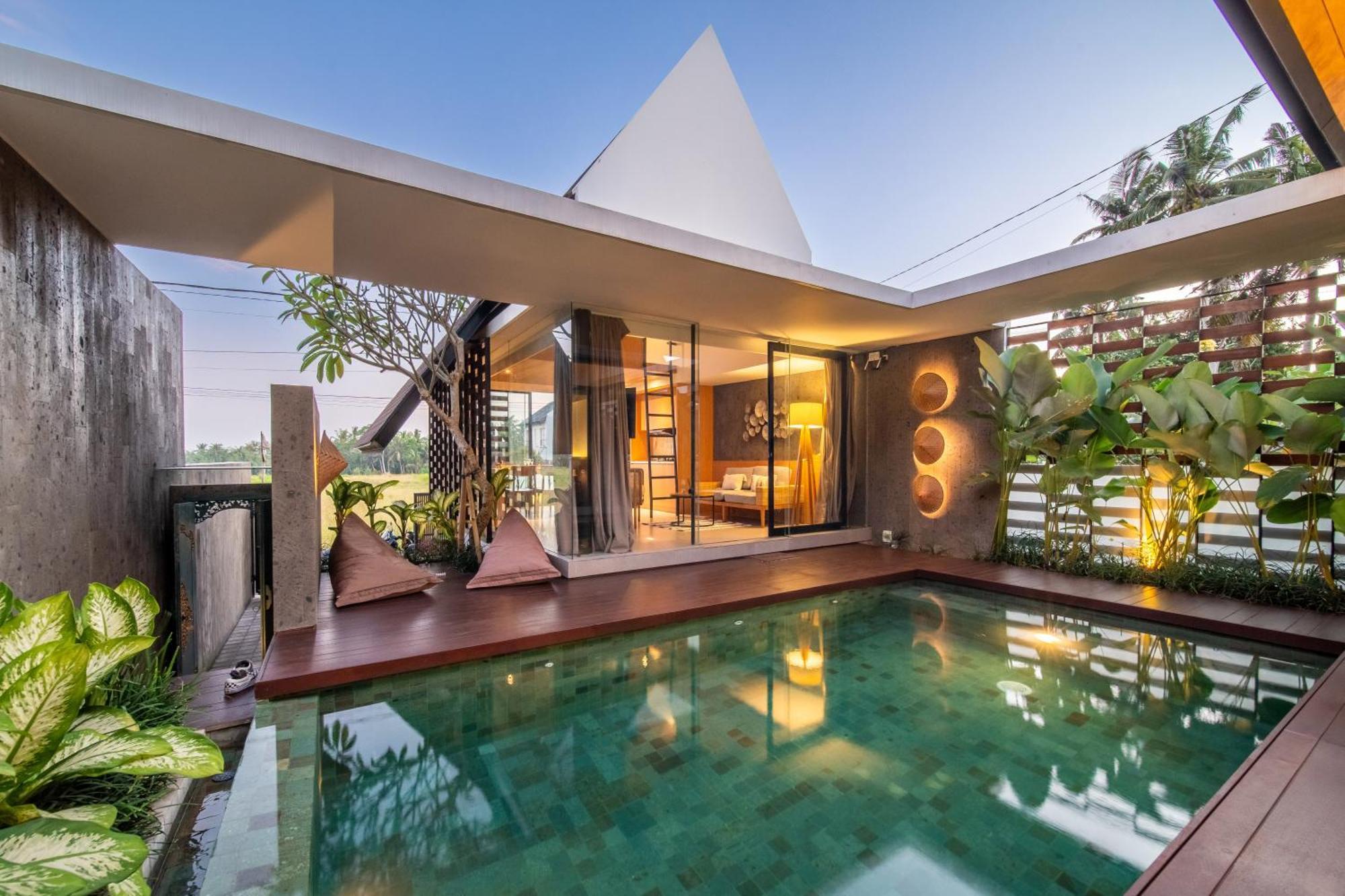 Villa Oasis Loft - Ricefield Luxe View