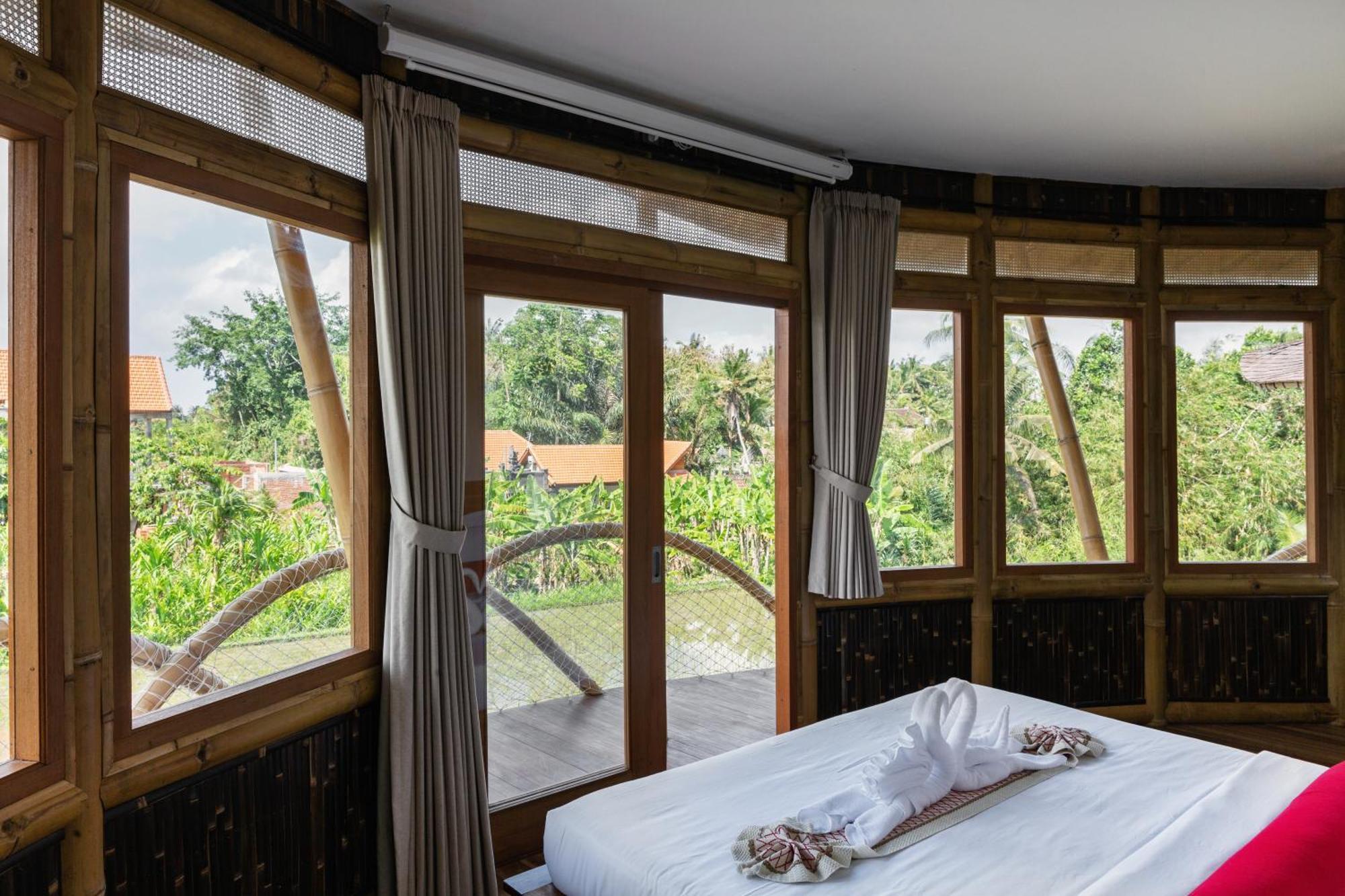 Clan Living - The Lovers Private Villa *