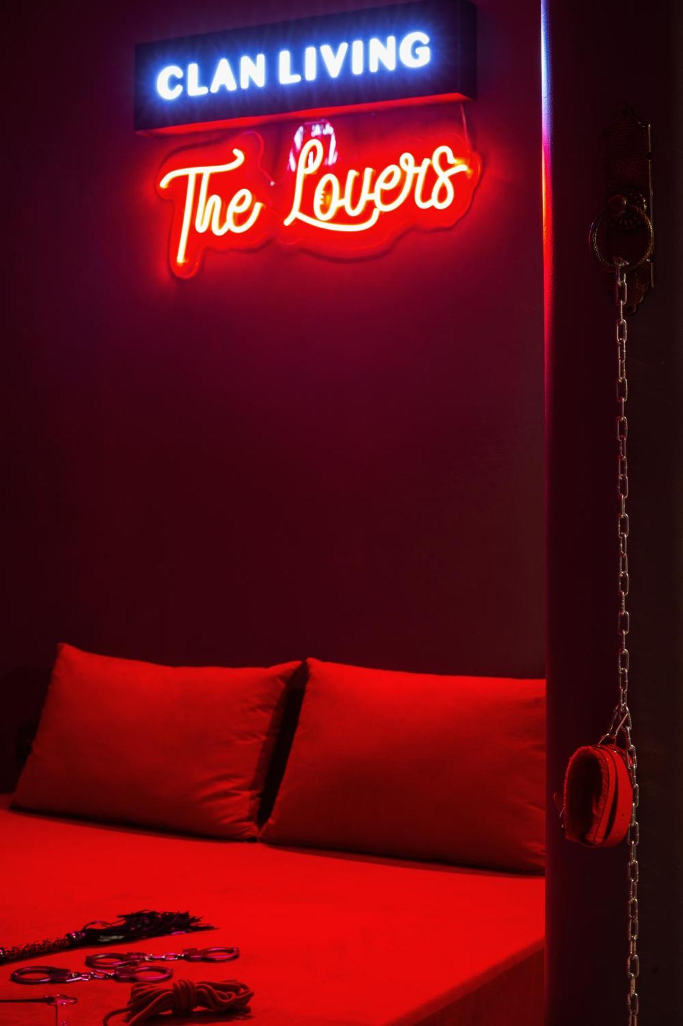 Villa Clan Living - The Lovers Private