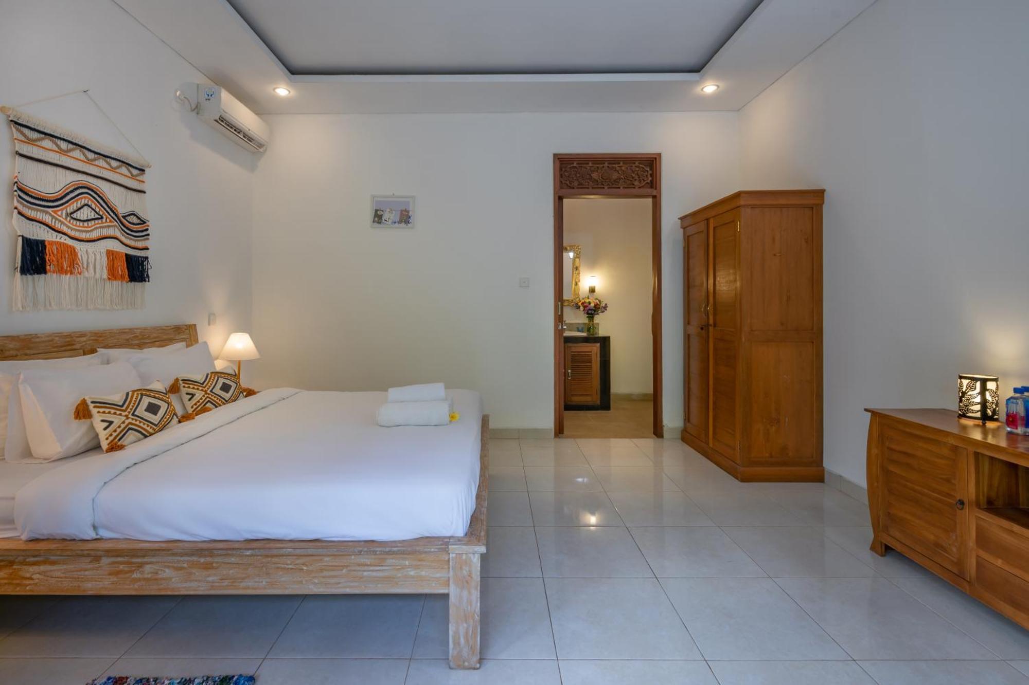 Villa Manas Entire 2 Bedr -- Private Jungle Pool -- 5 Min *
