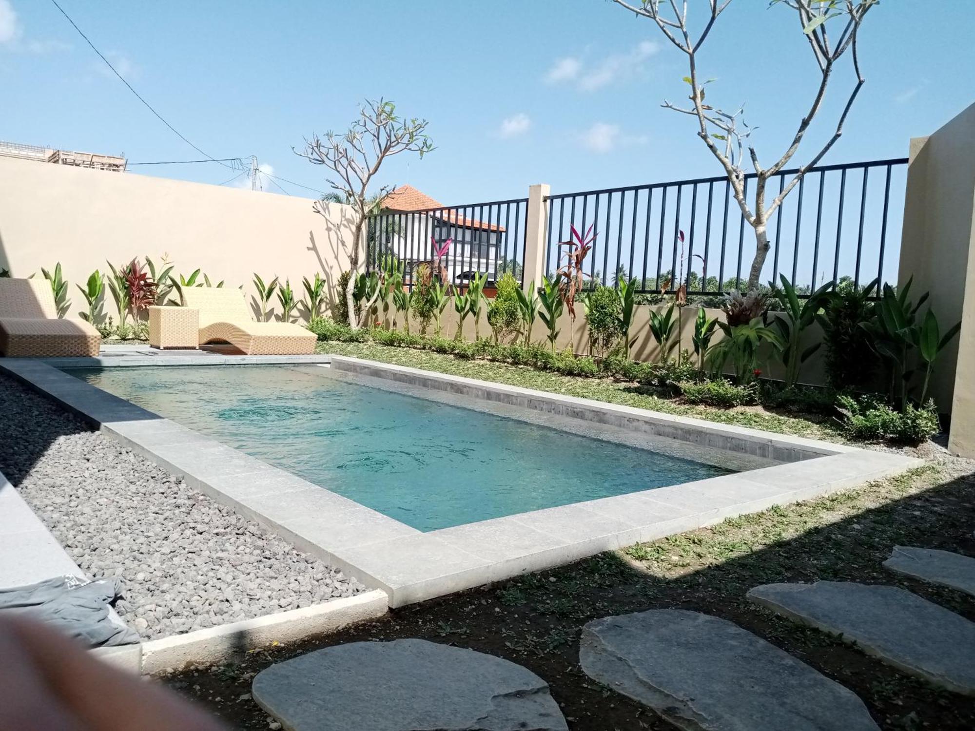 Lestari Villa