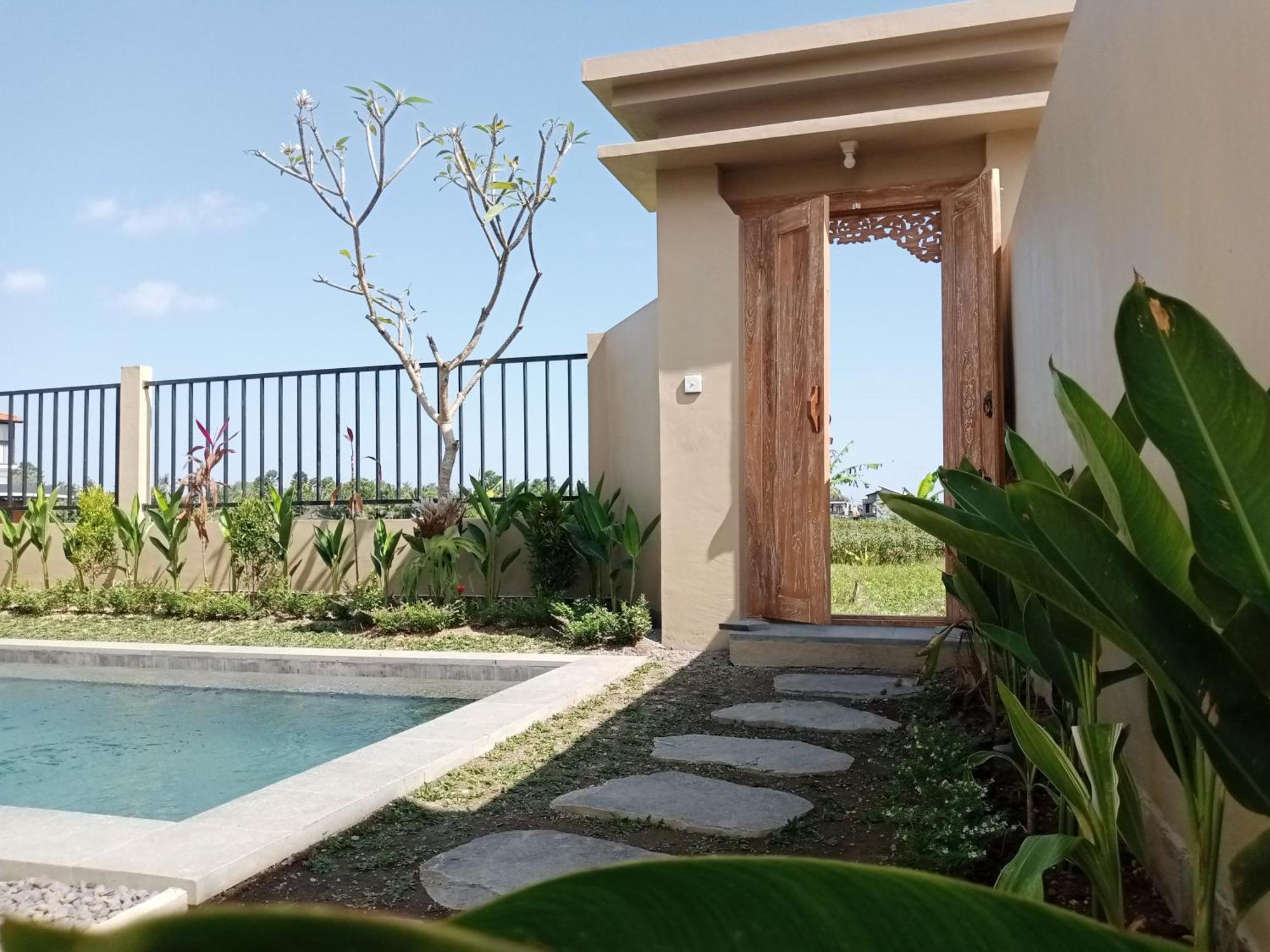 Villa Lestari *
