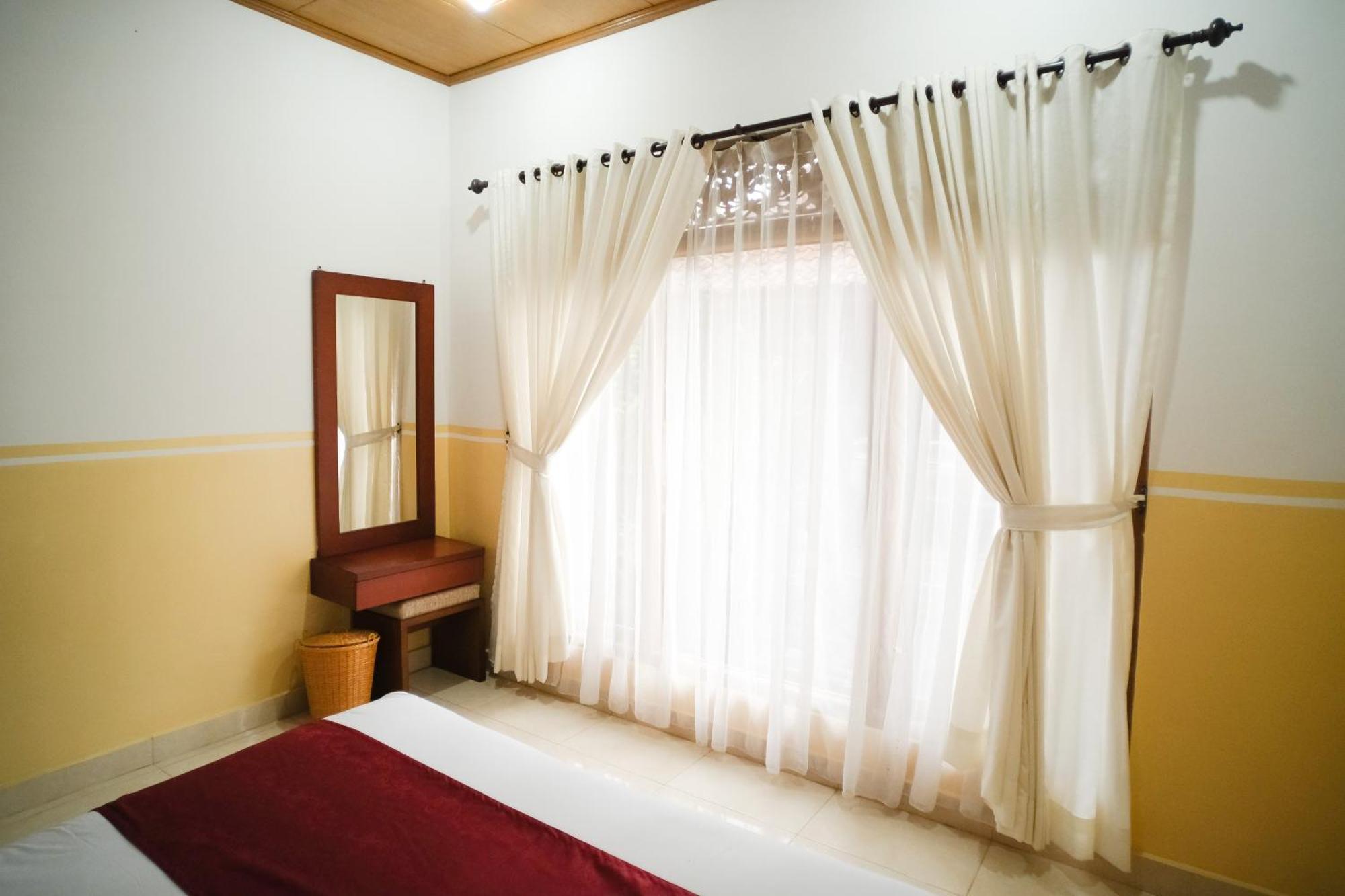 Holiday home Brata's 2 Bedrooms With Private Kitchen