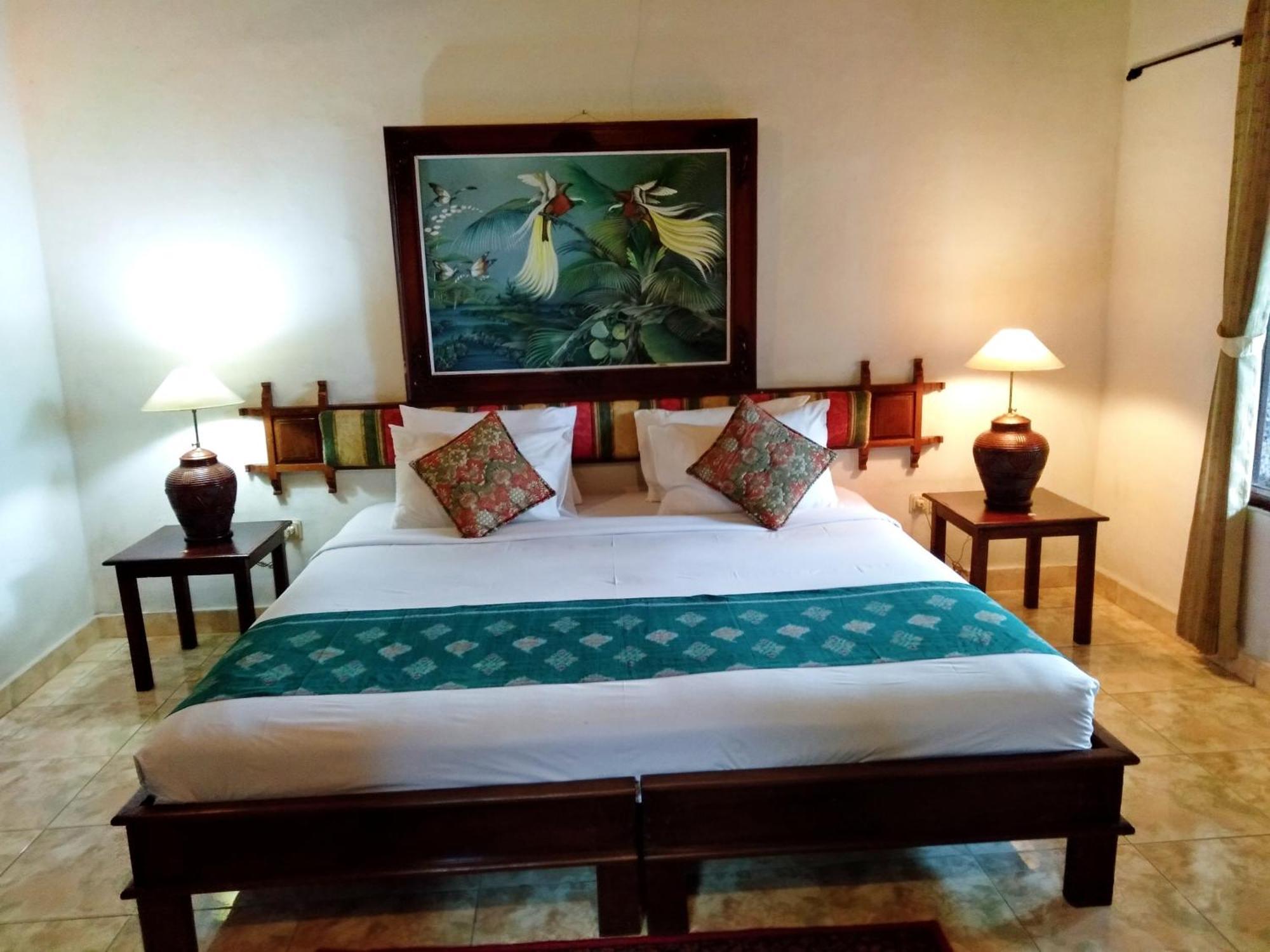 Anomcottages Bed & Breakfast