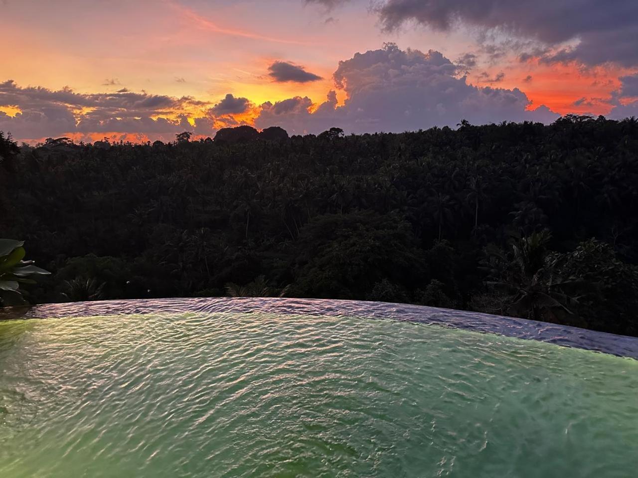 Tempat Santai Bali Ubud (Bali)