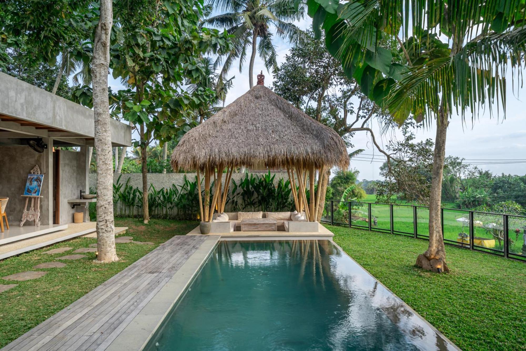 Sola Villa