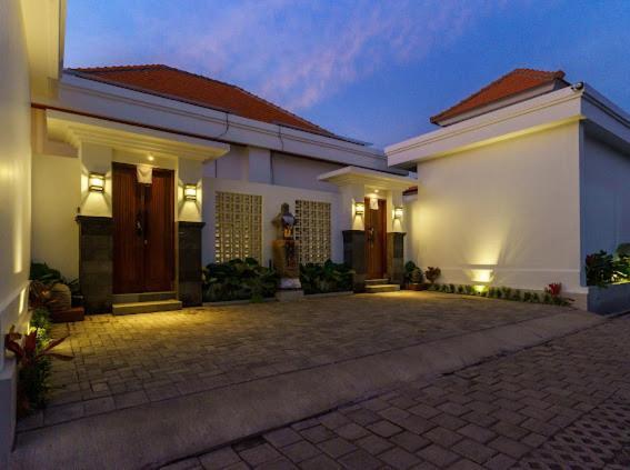 The Nugraha Villa *