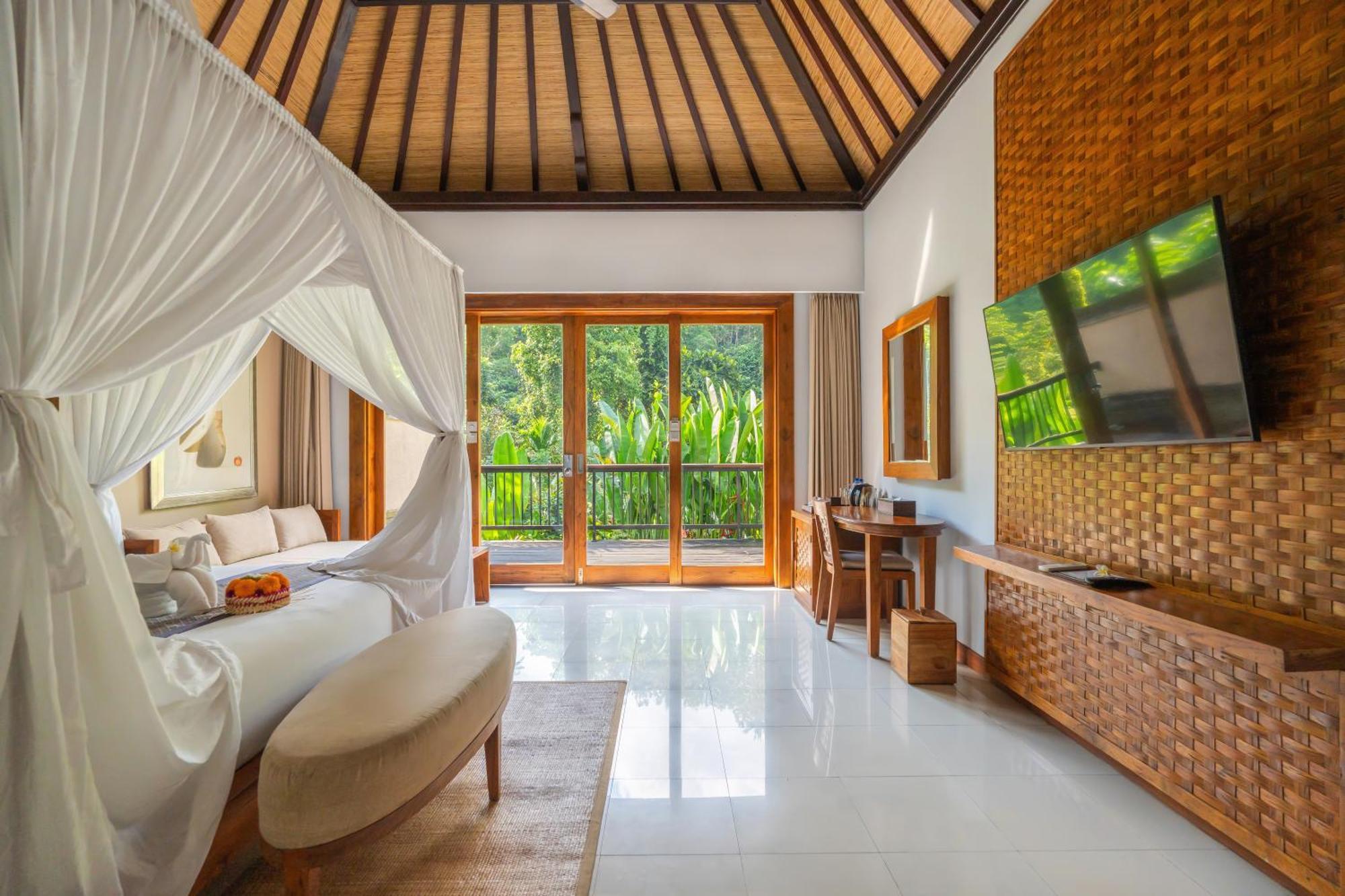 Resort The Lokha Resort, & 5*