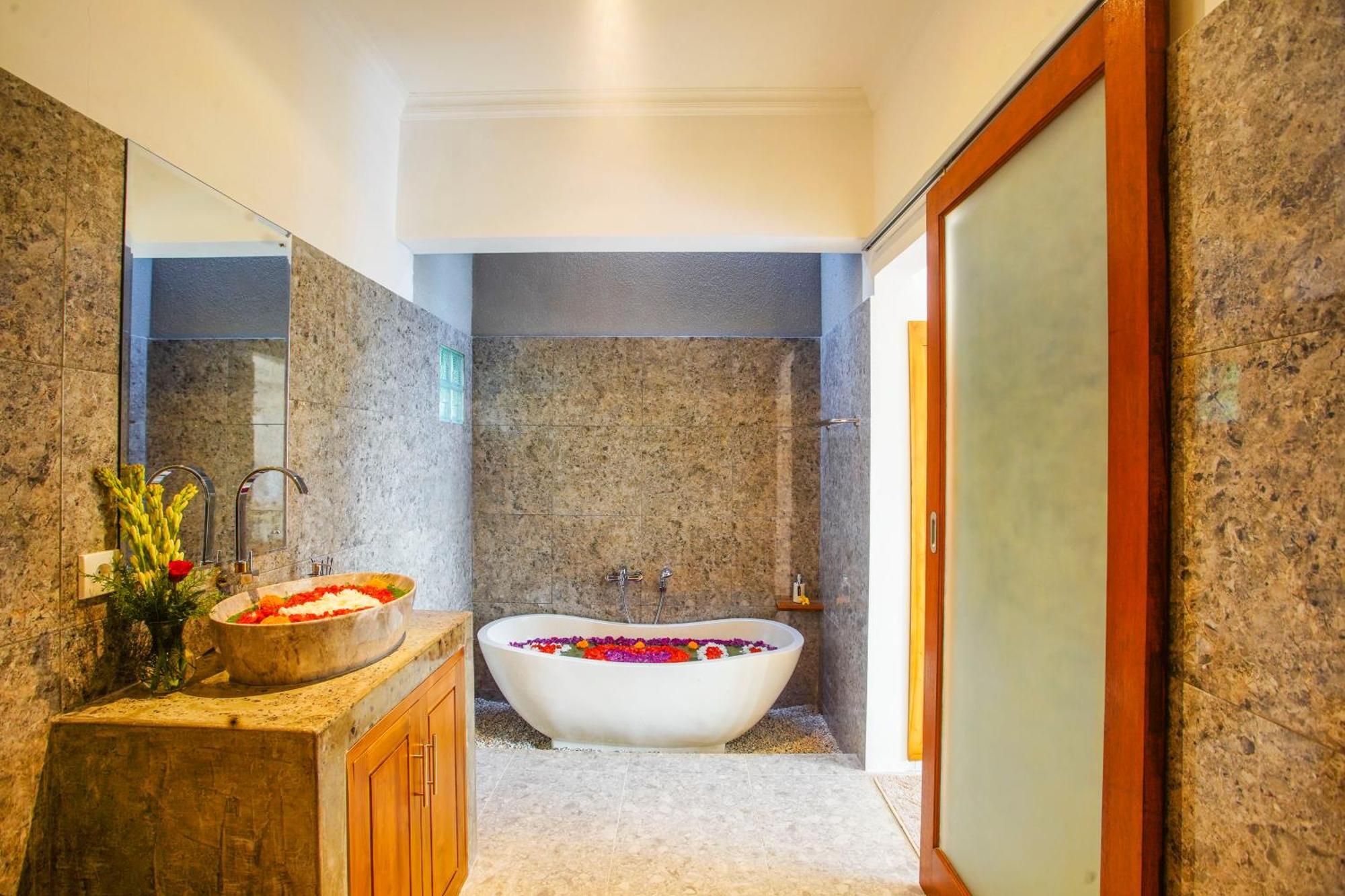 Dego - Serenity With Private Pool Villa