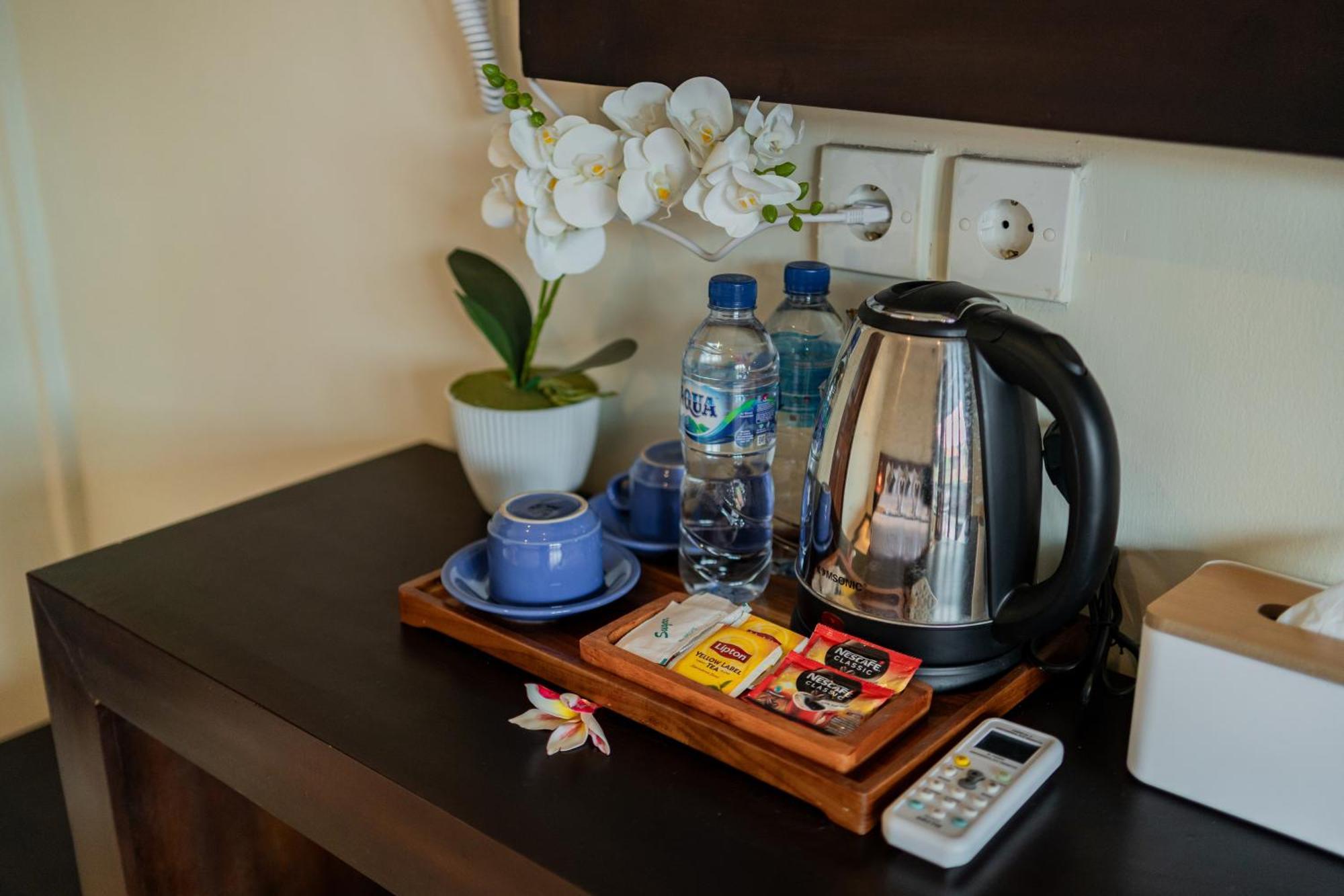 Hotel Wana *