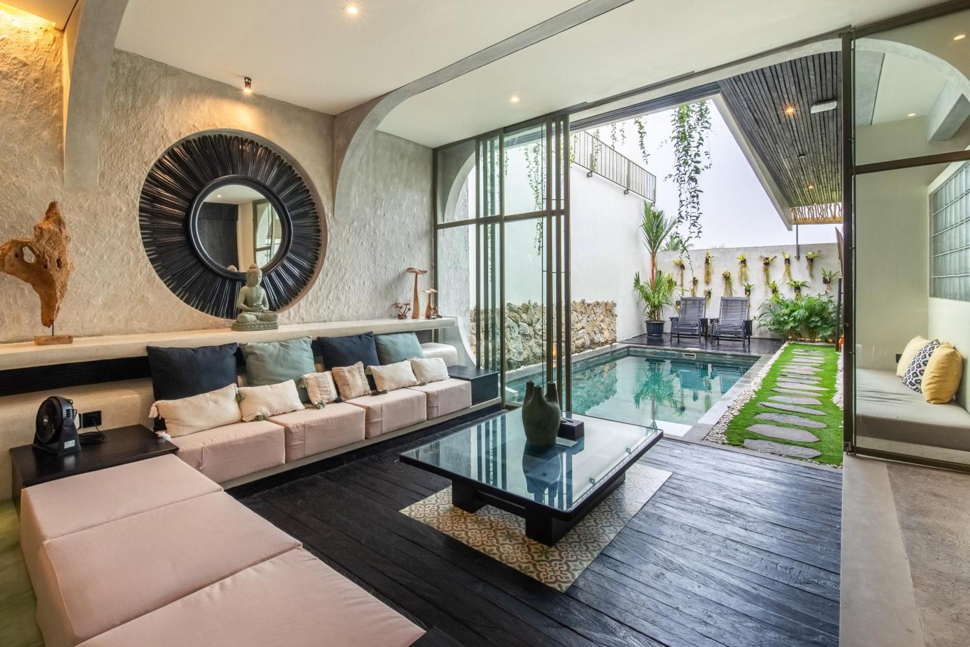Rooftop Art Villa *
