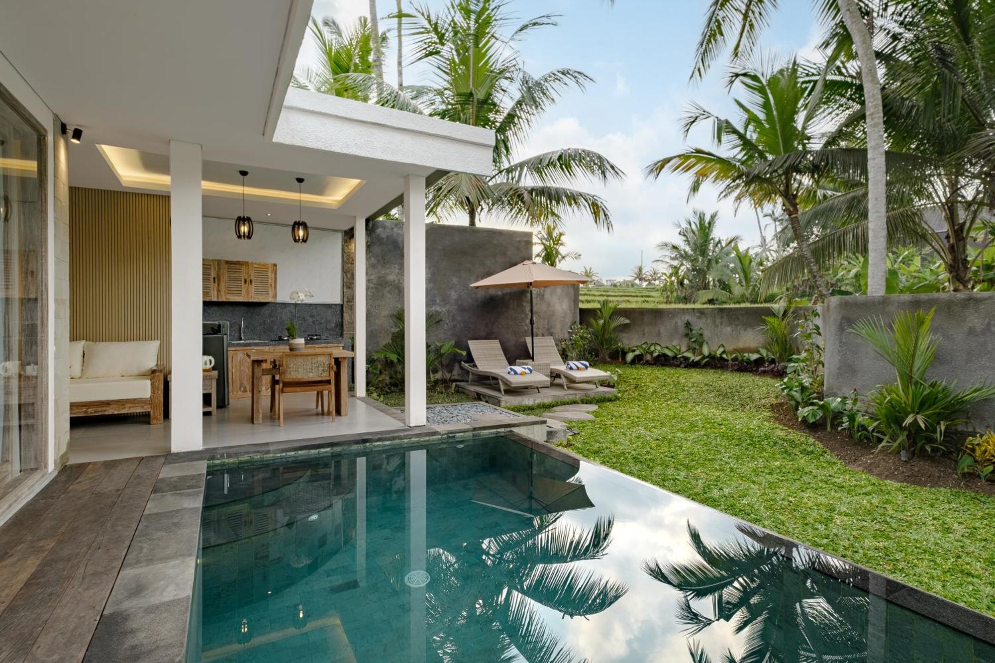 Dania Cinta Villa