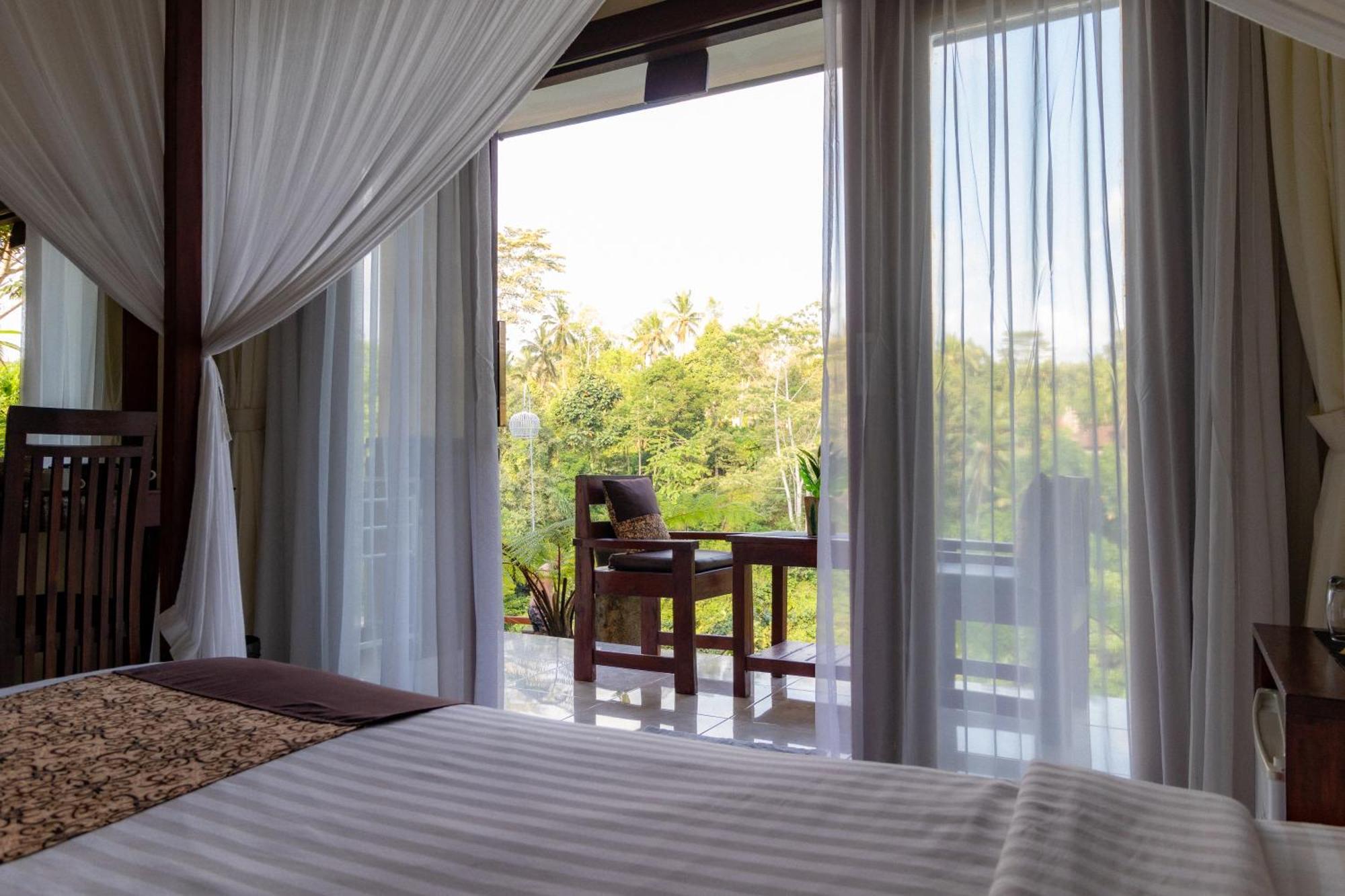Doni House & Resort 3*