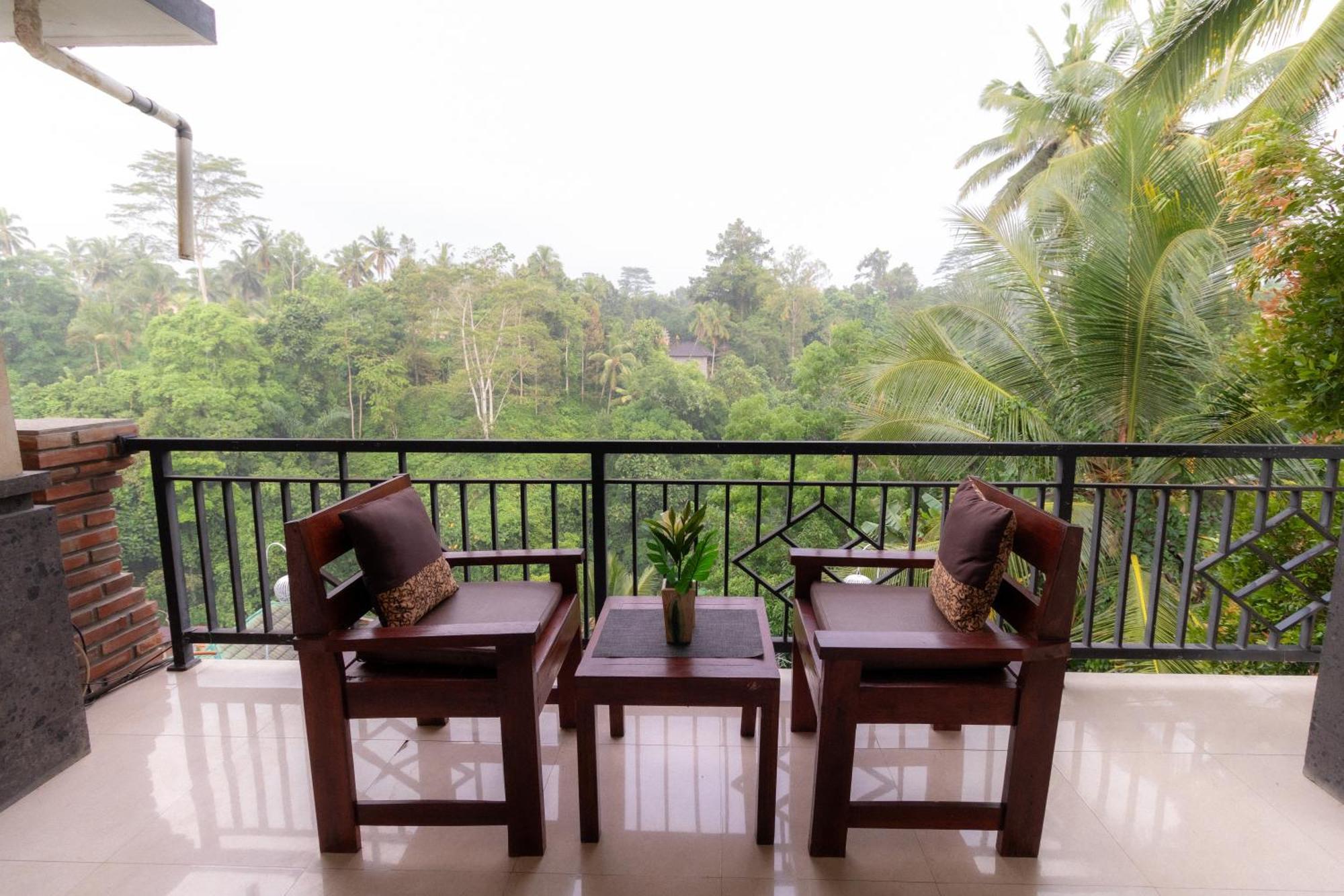 Doni House & Resort 3*