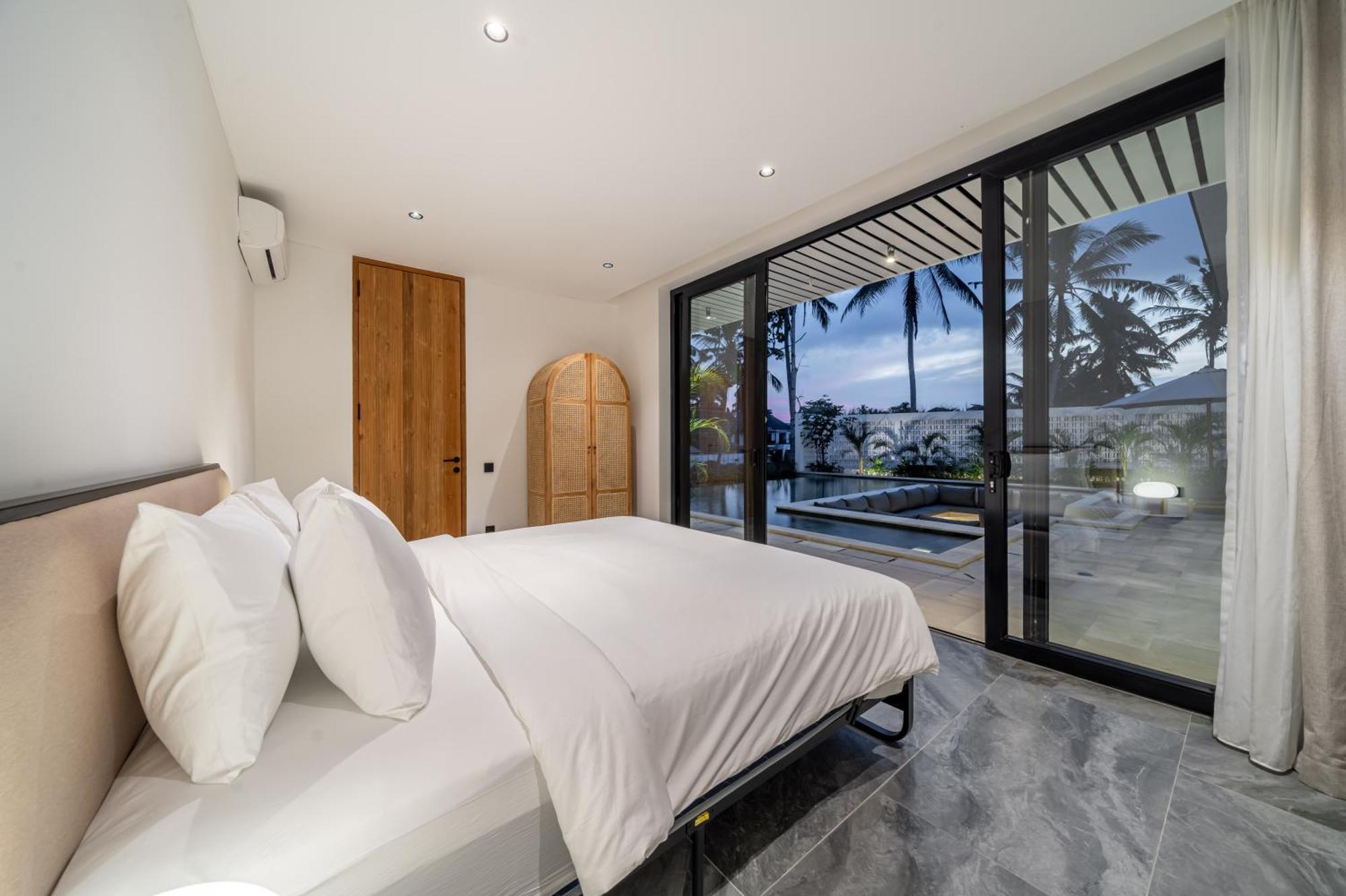 Villa Stunning New With Expansive Living And Jaw-dropping Views! Ubud (Bali)