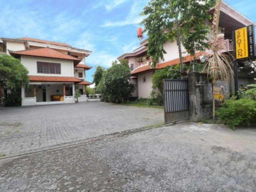 Hotel Aget Jaya Ii *
