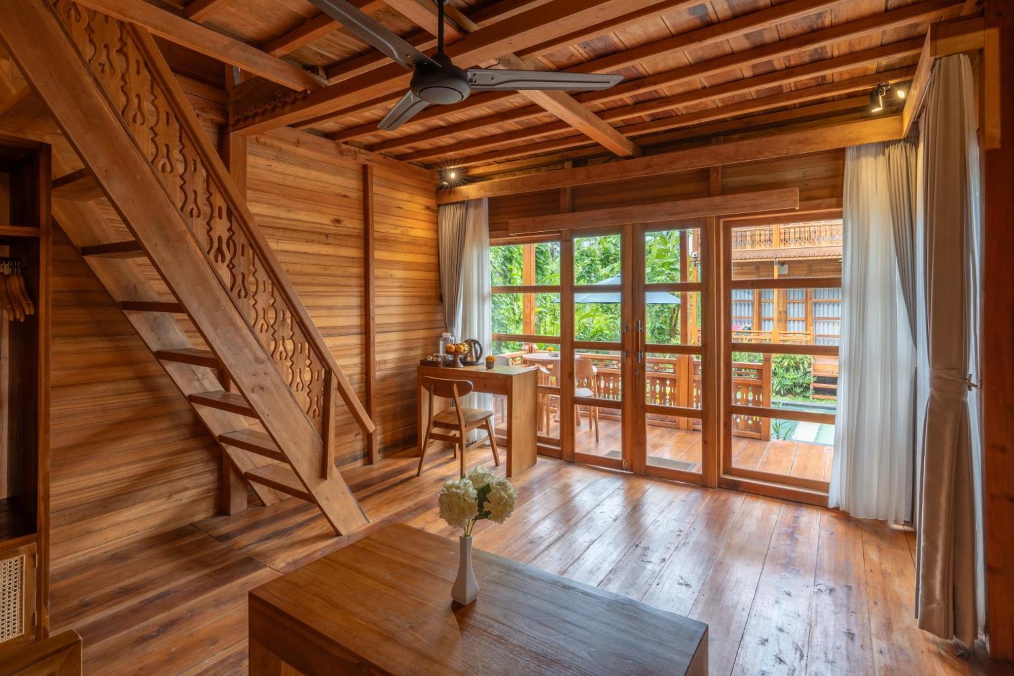 Bed & Breakfast Harmony Wooden