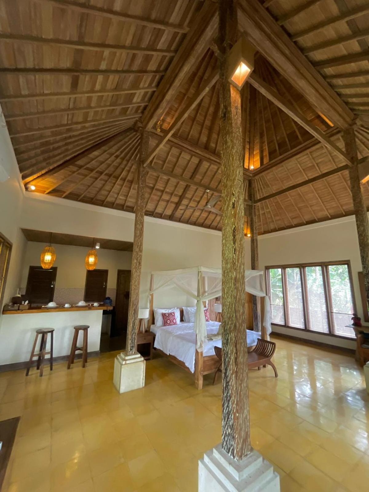 Thani Villa