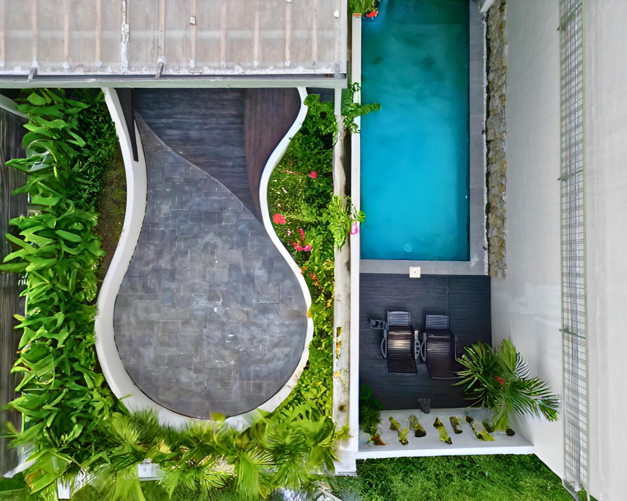 Rooftop Art Villa *