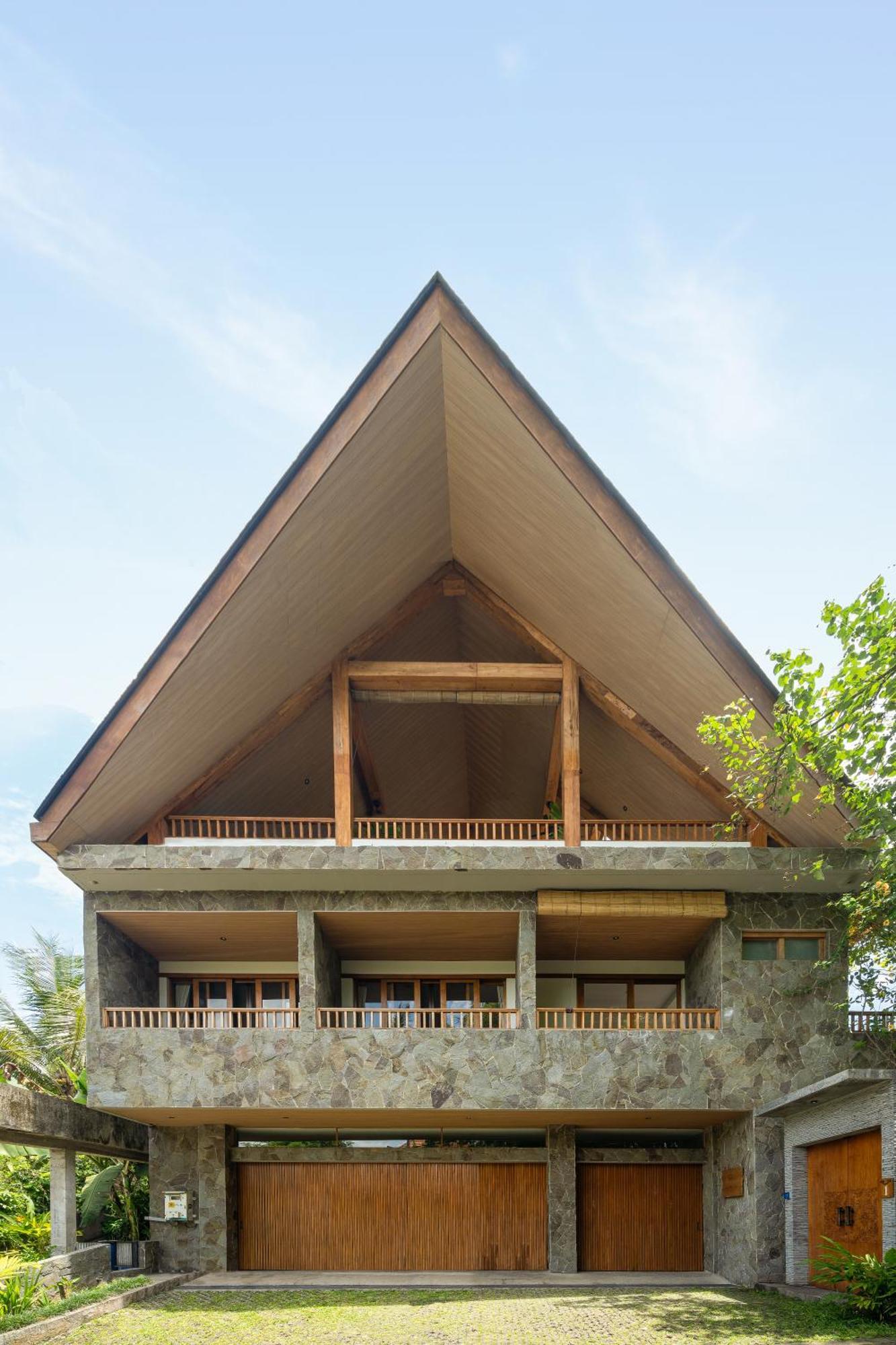 The Vinaya Boutique