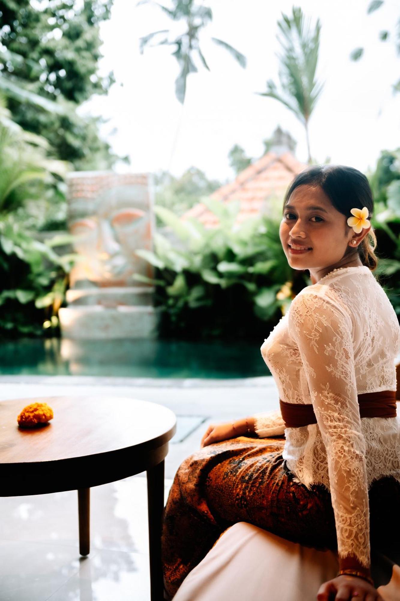 Madhawa & * Ubud