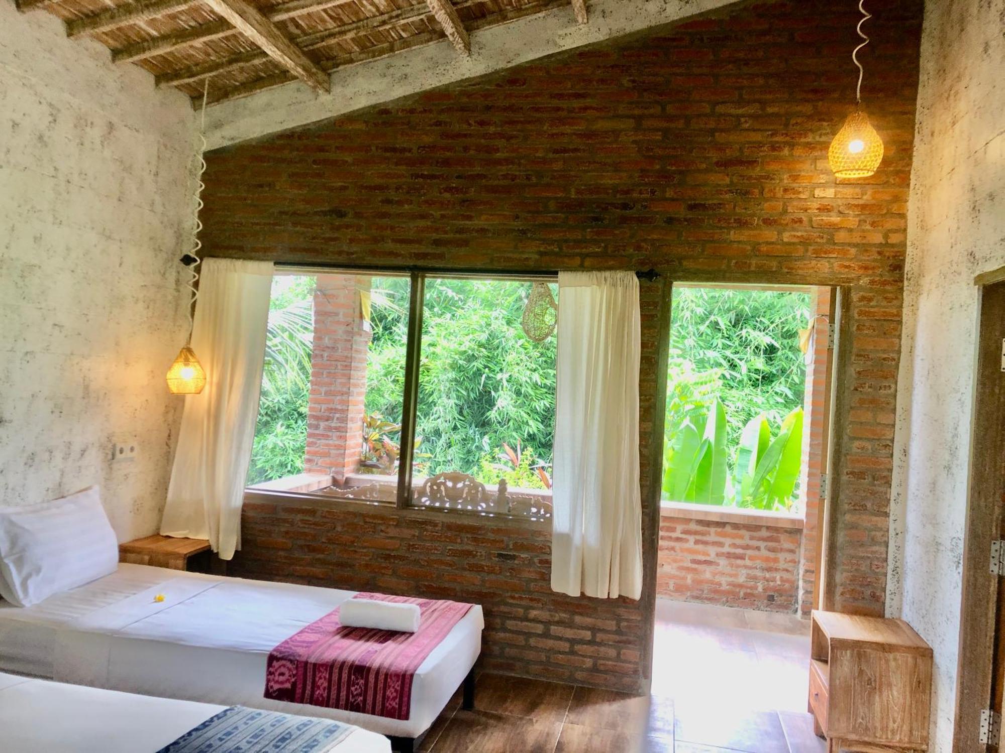 D'nanda Bed & Breakfast 2*