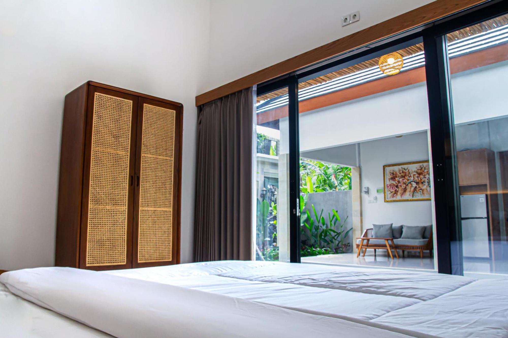 Varila Resort *