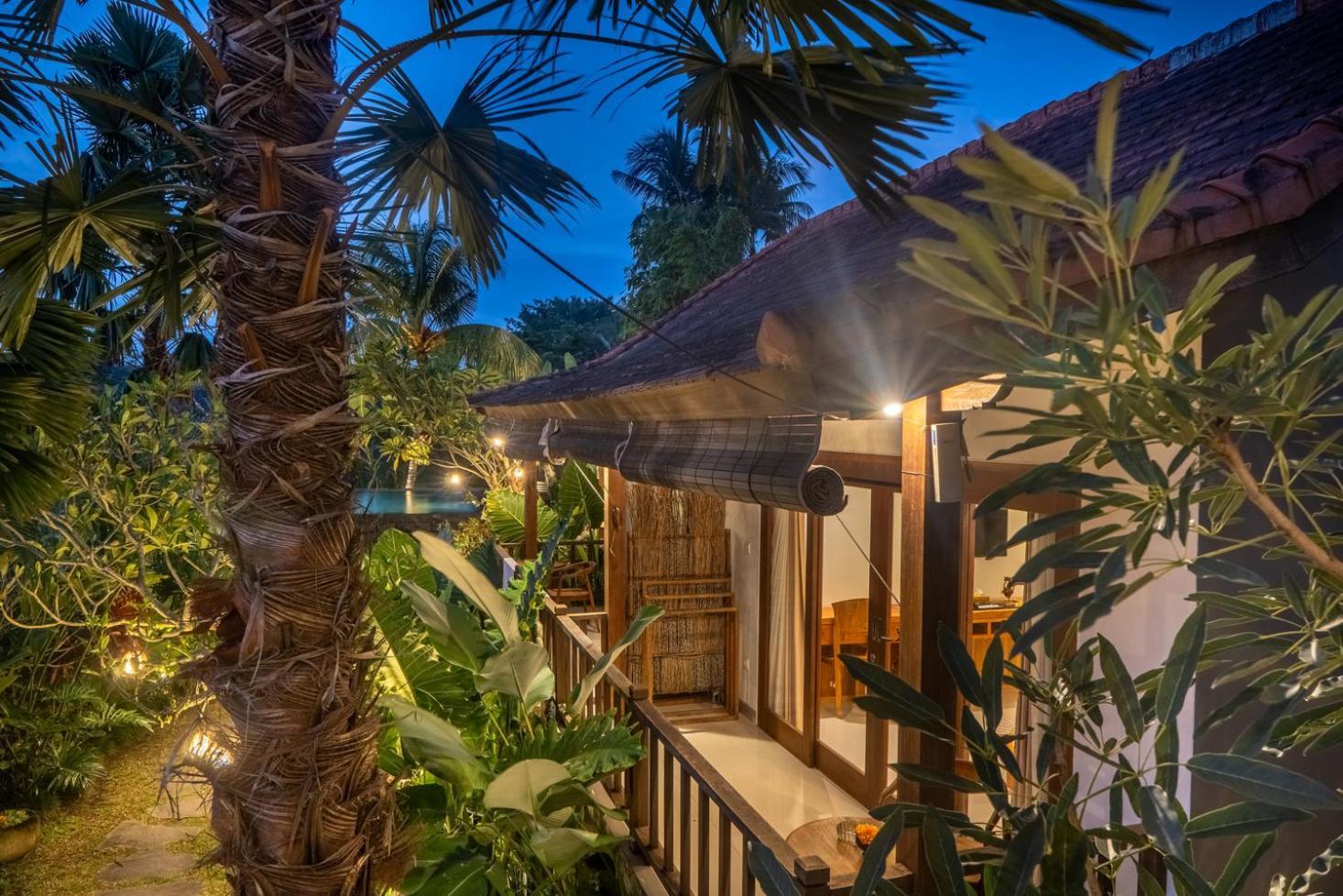 Mahadana Hotel 3*
