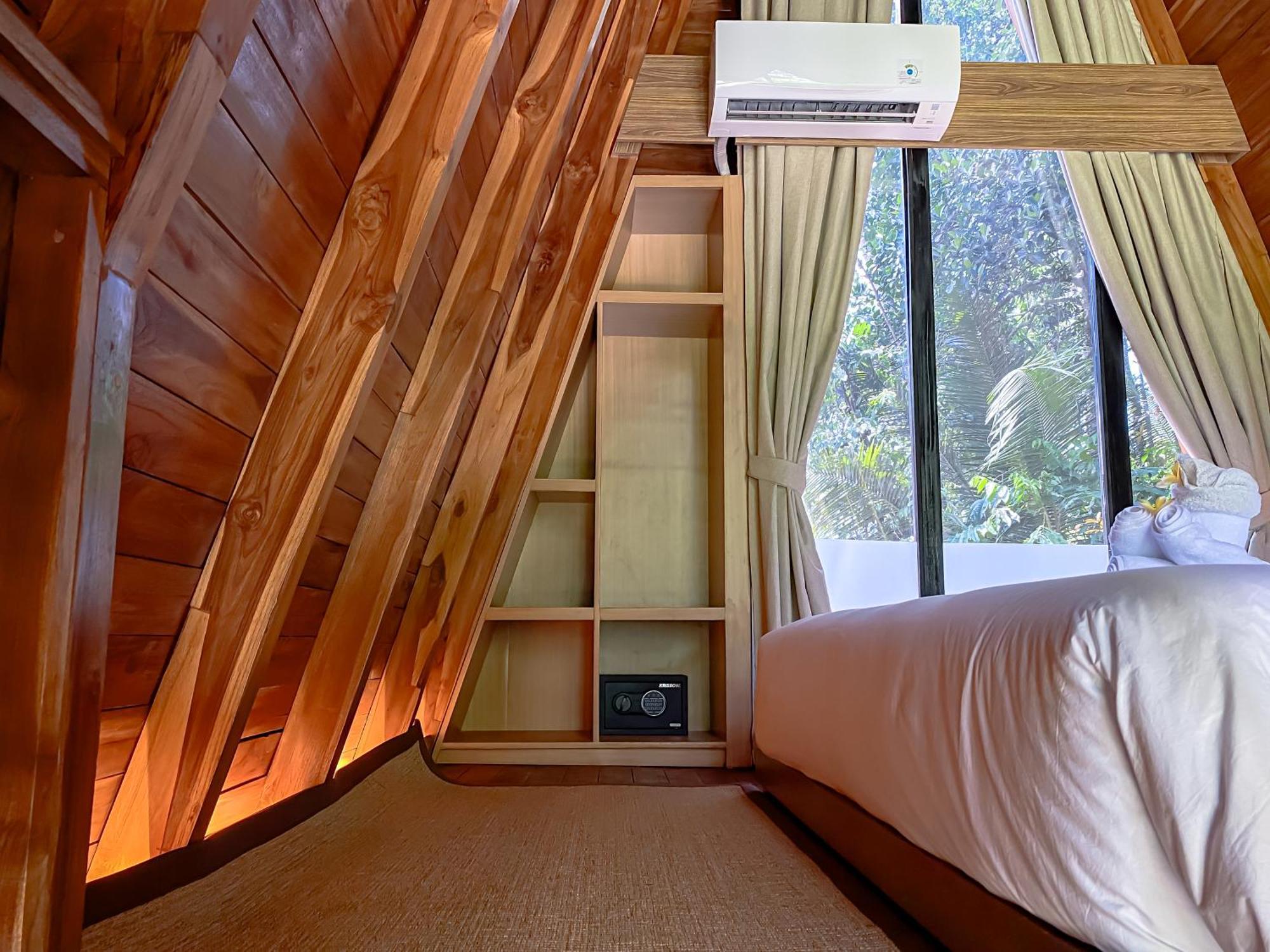 Hidden Den * Ubud (Bali)