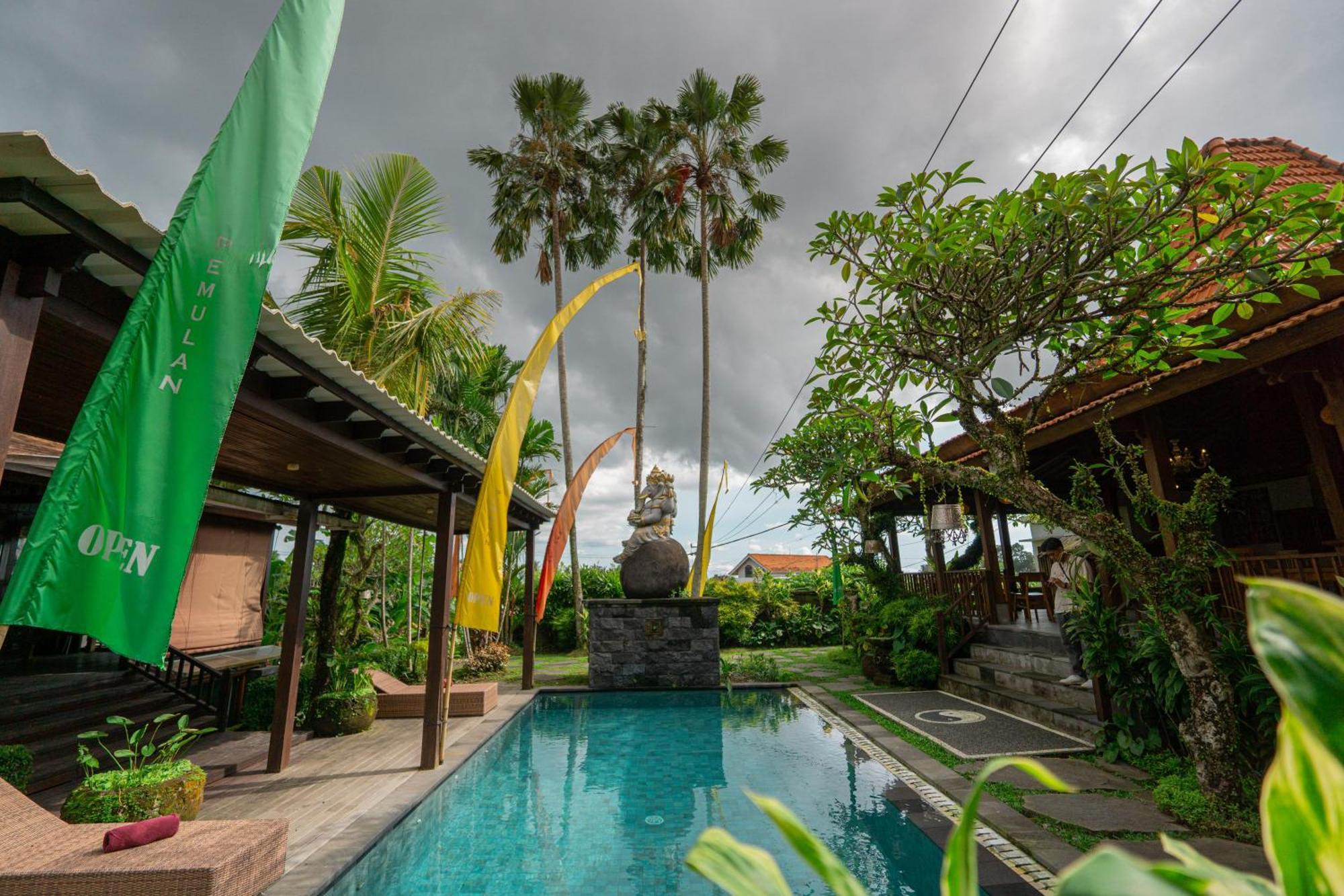 Guest house Pemulan House By Bali *