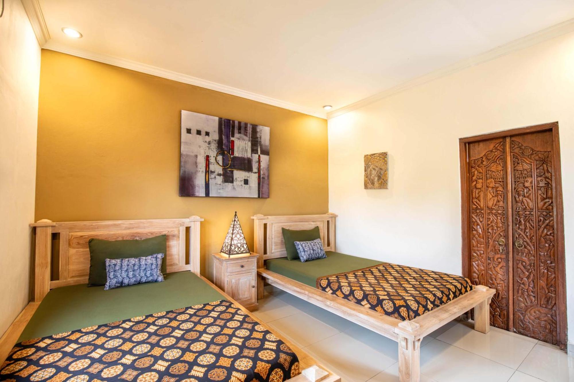 Guest house Warji House 1 Centre 3*